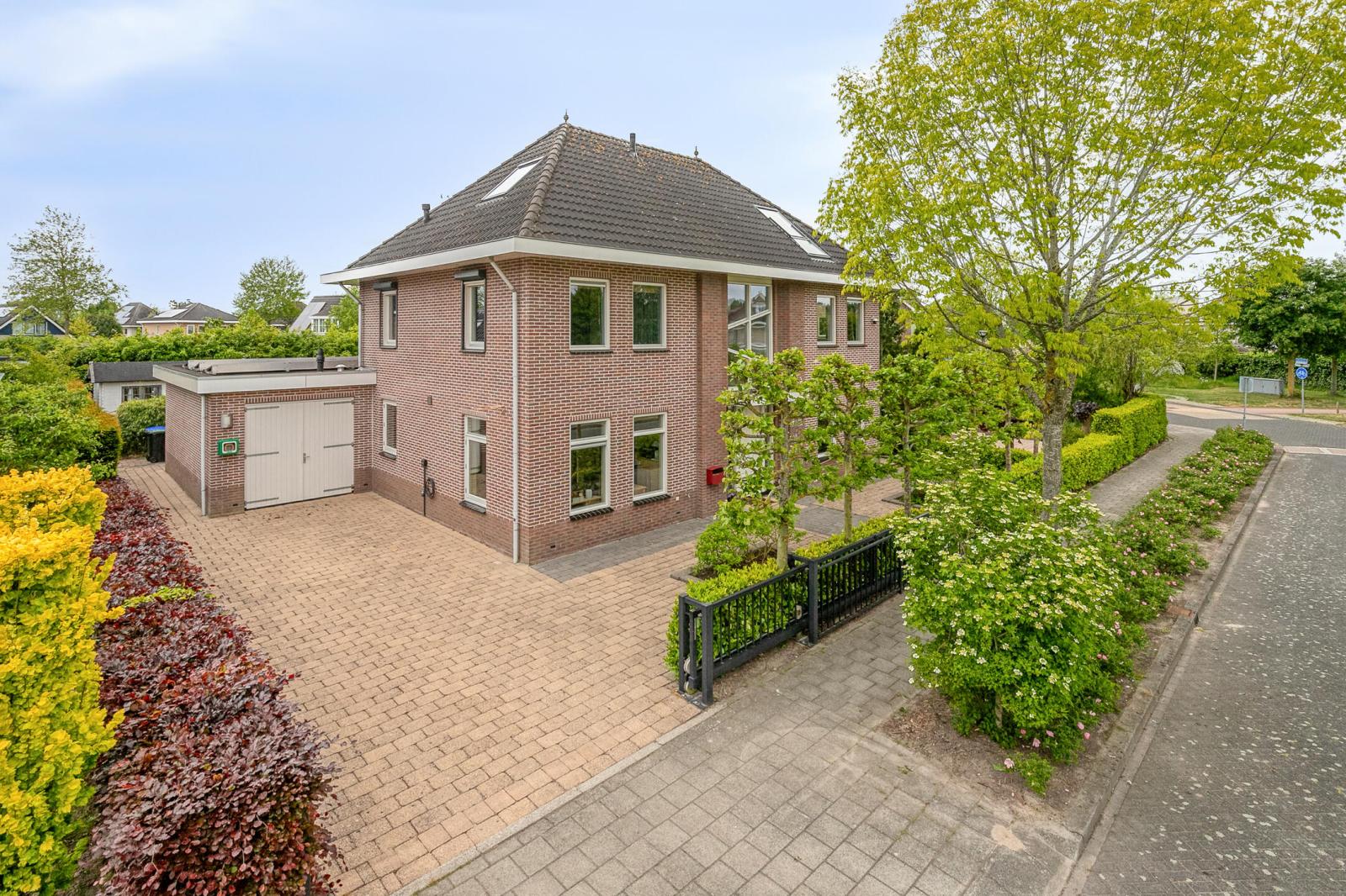 Westhoven 136
