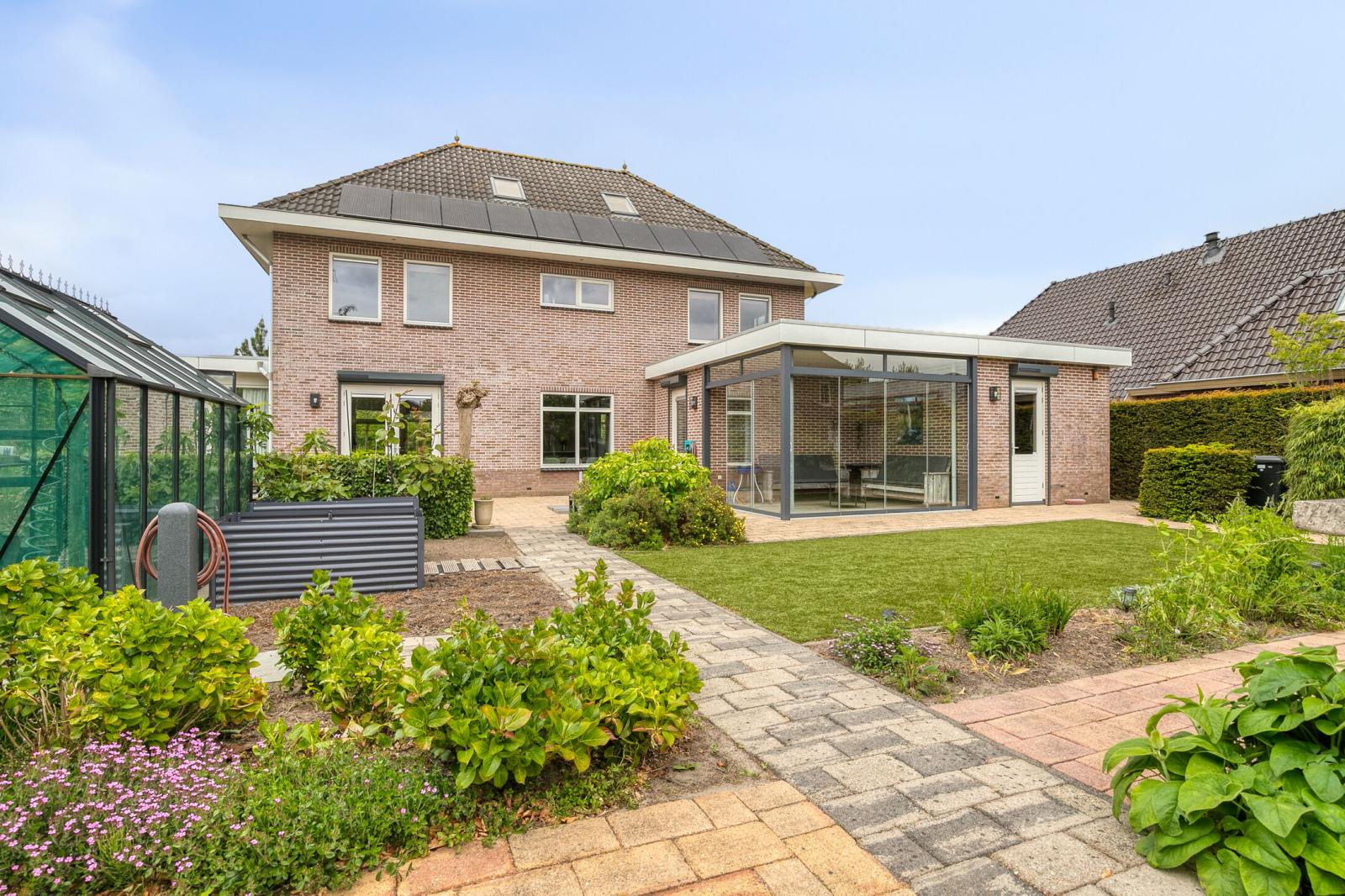 Westhoven 136