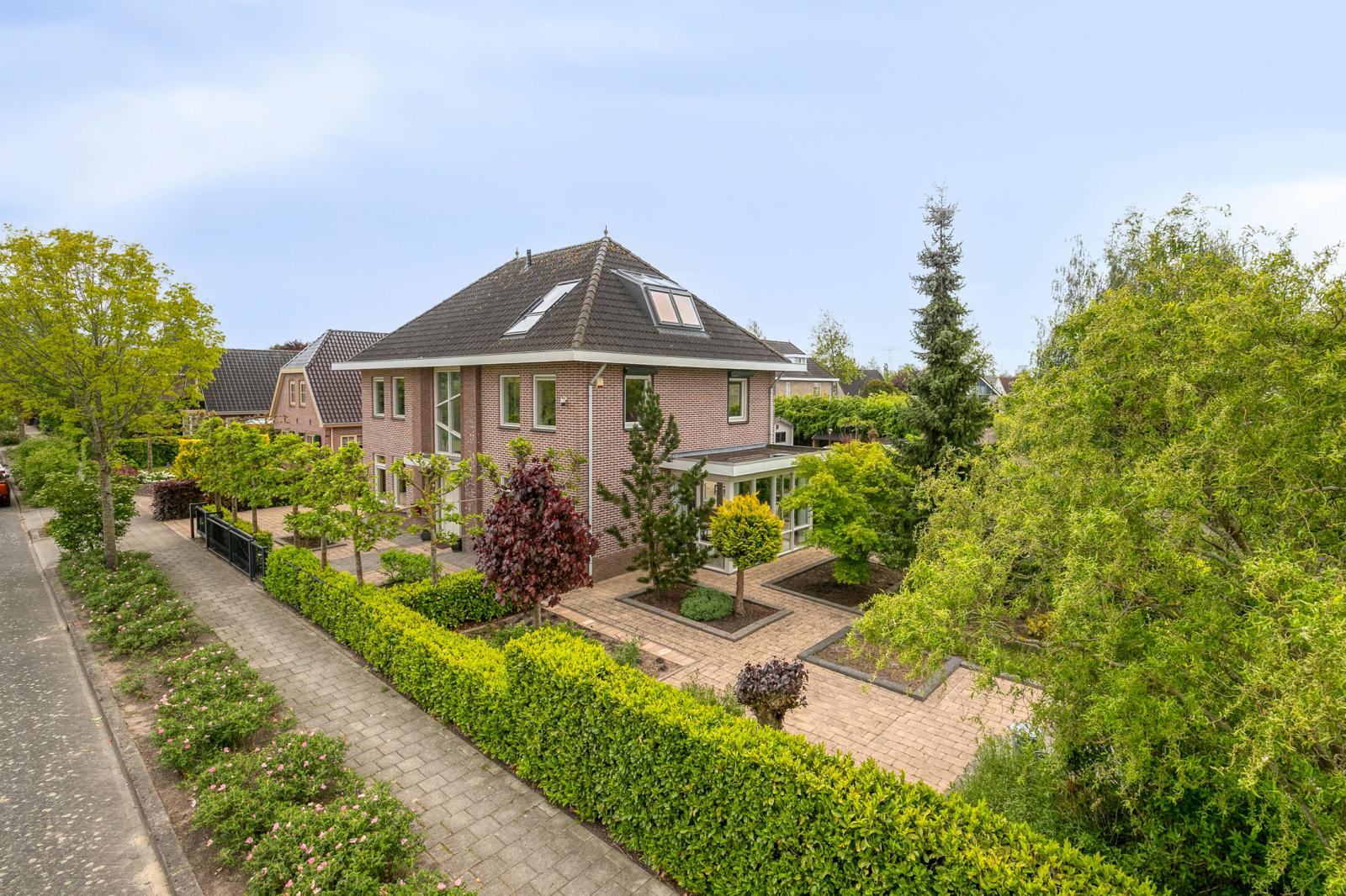 Westhoven 136