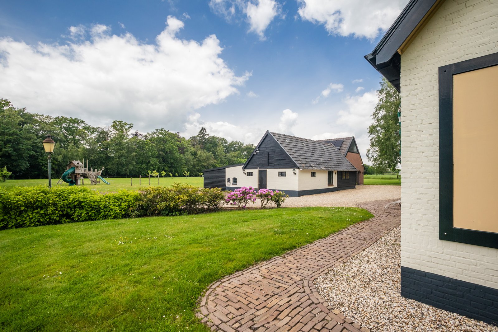 Blikkenweg 4