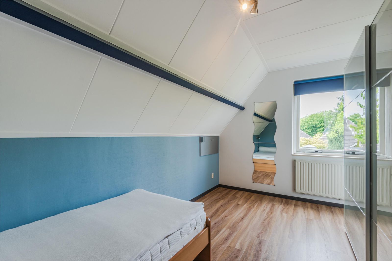 Schoener 44 7