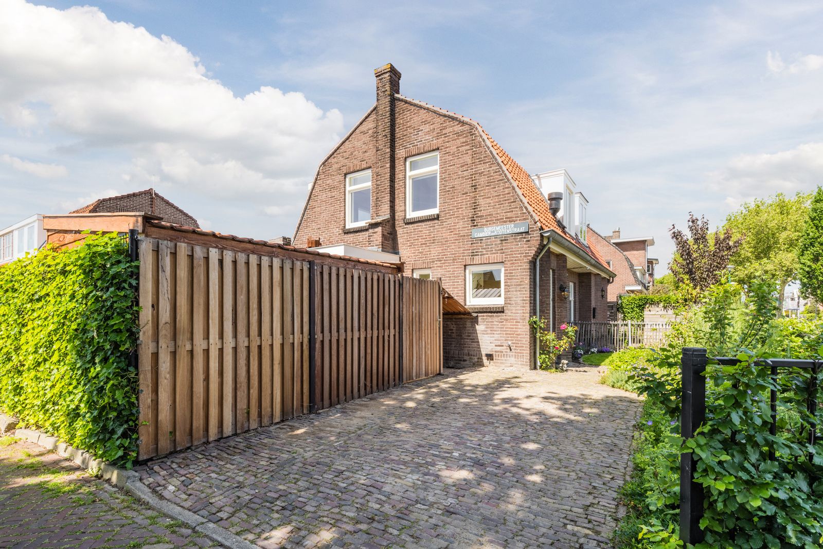 Burgemeester Cambier van Nootenstraat 4