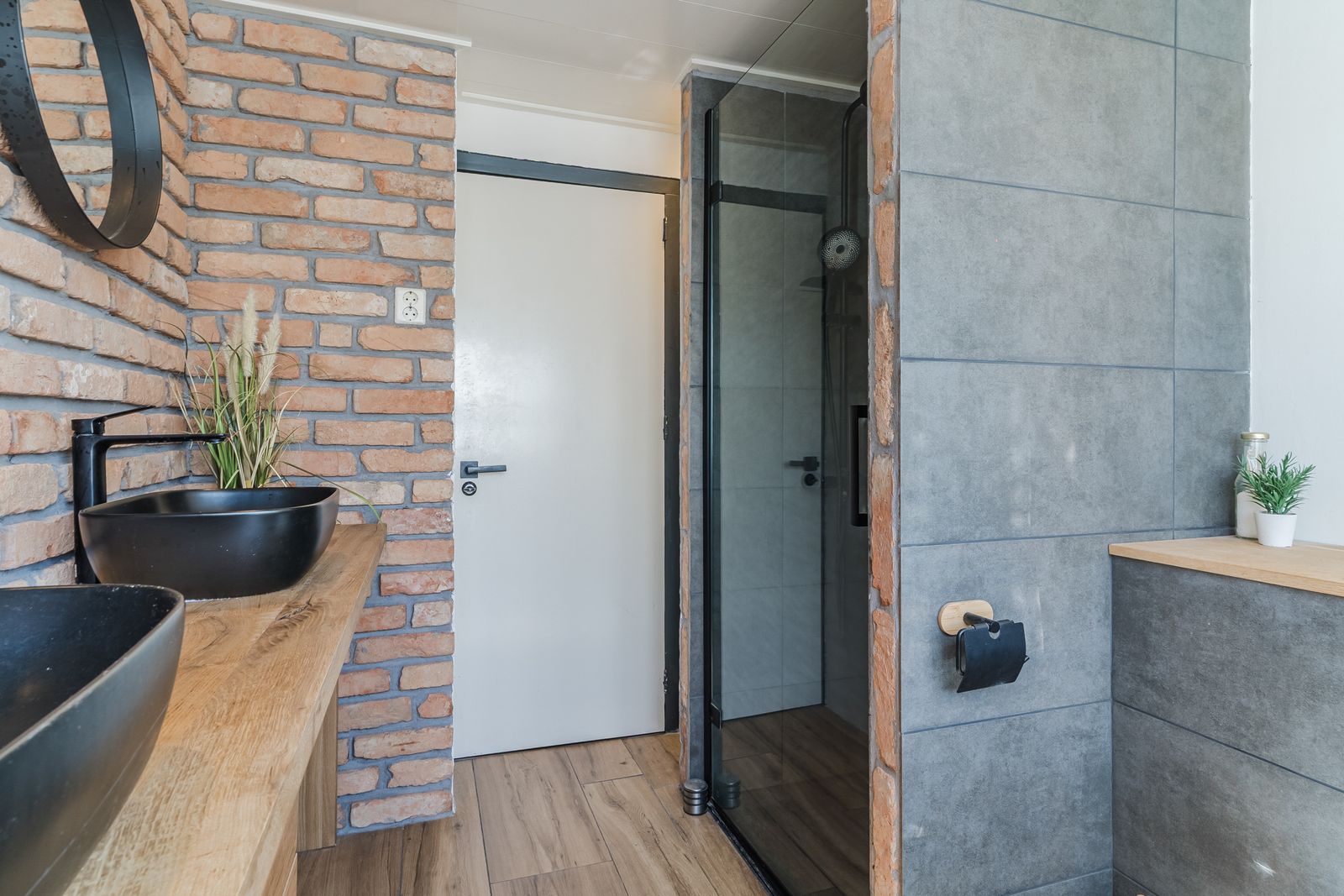 Torenstraat 8