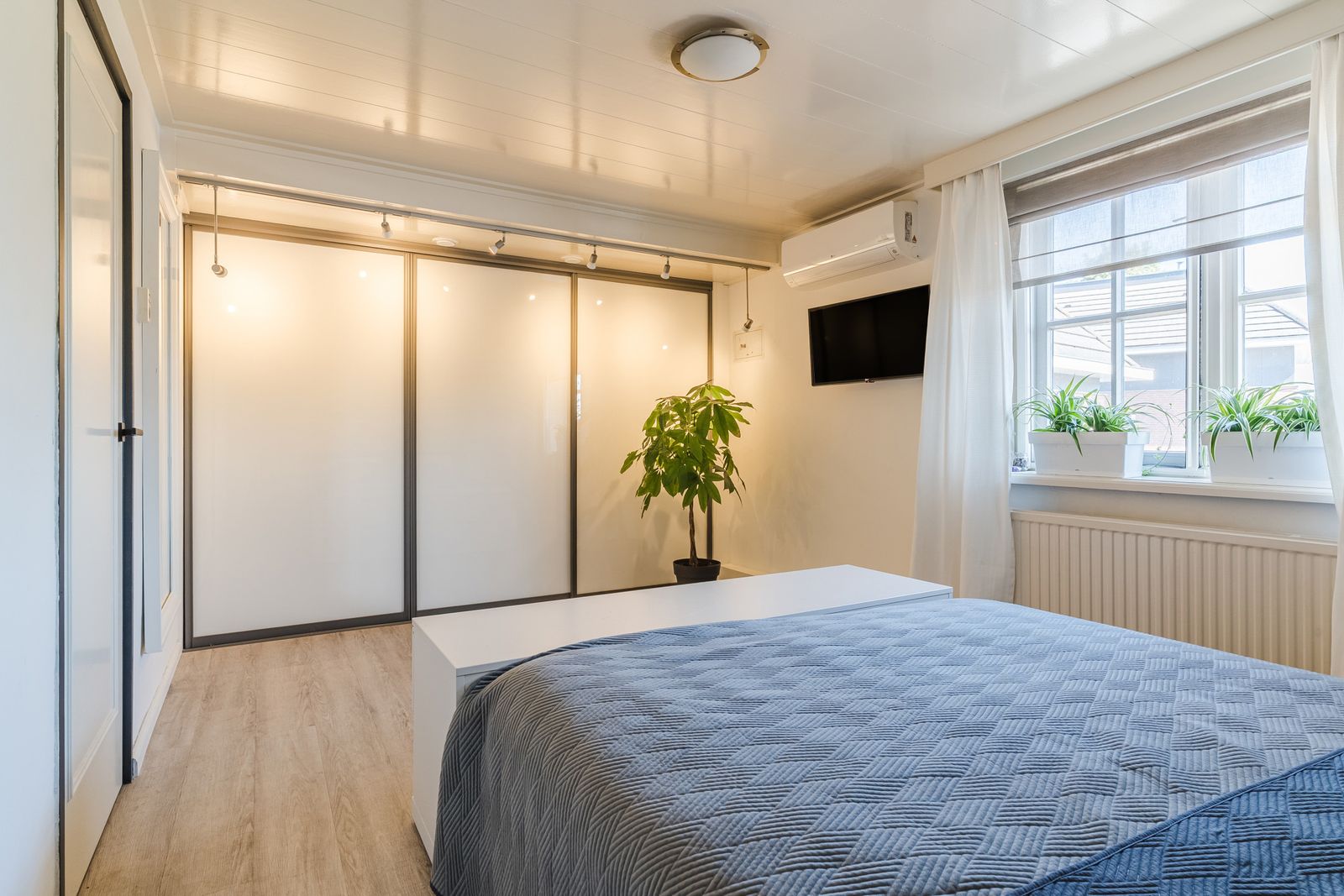 Torenstraat 8
