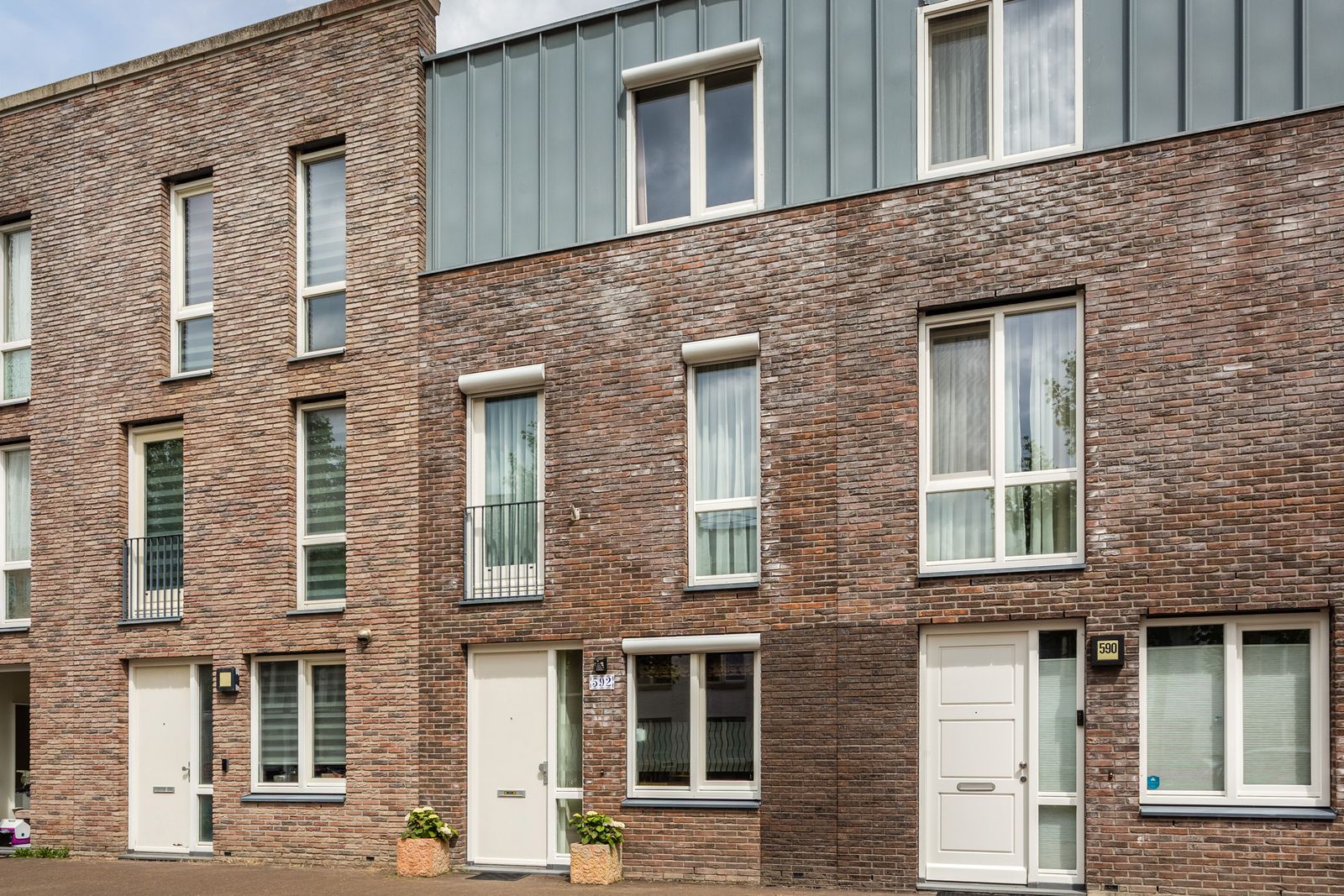 Beneluxlaan 592