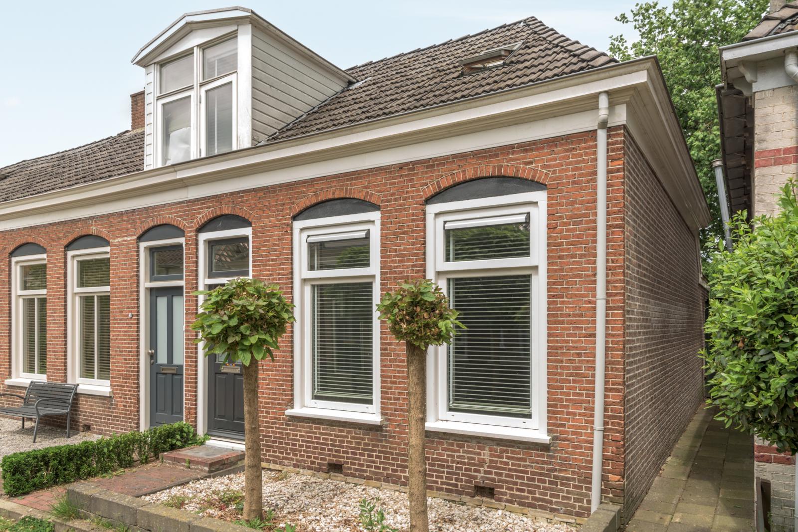 Schoolstraat 18