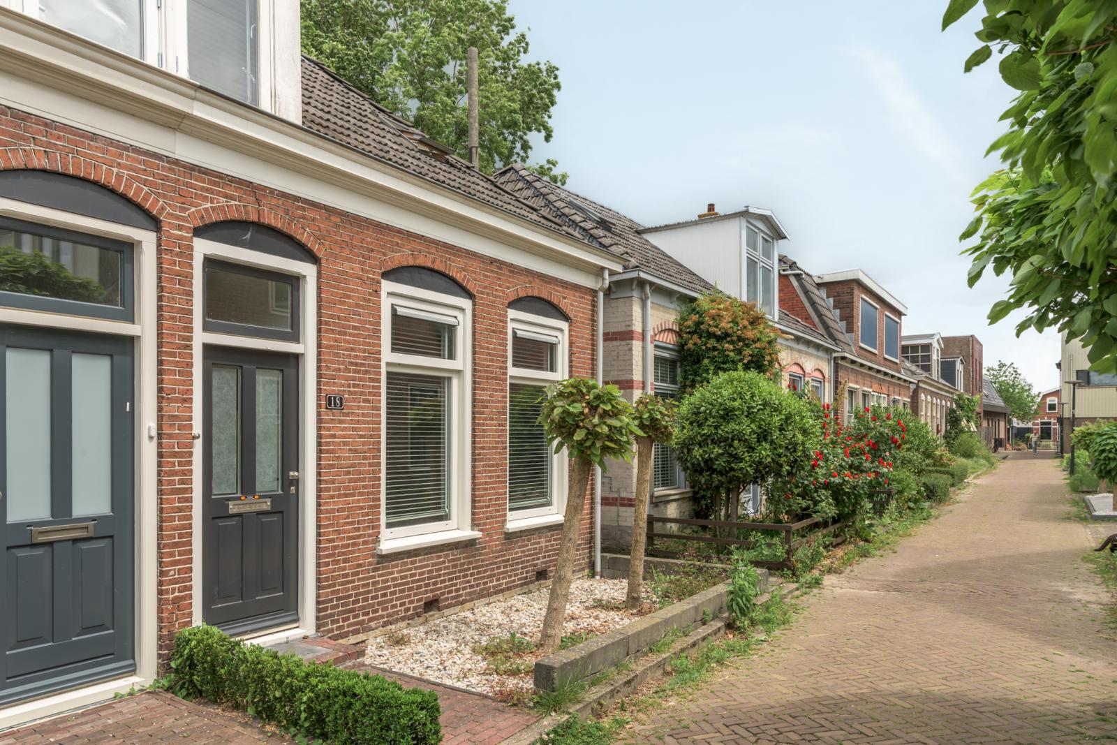 Schoolstraat 18