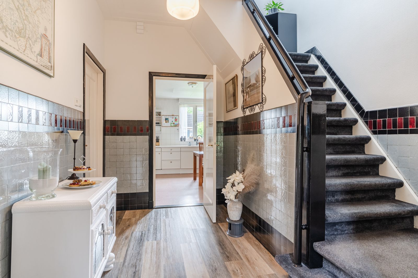 Nedereindsestraat 28
