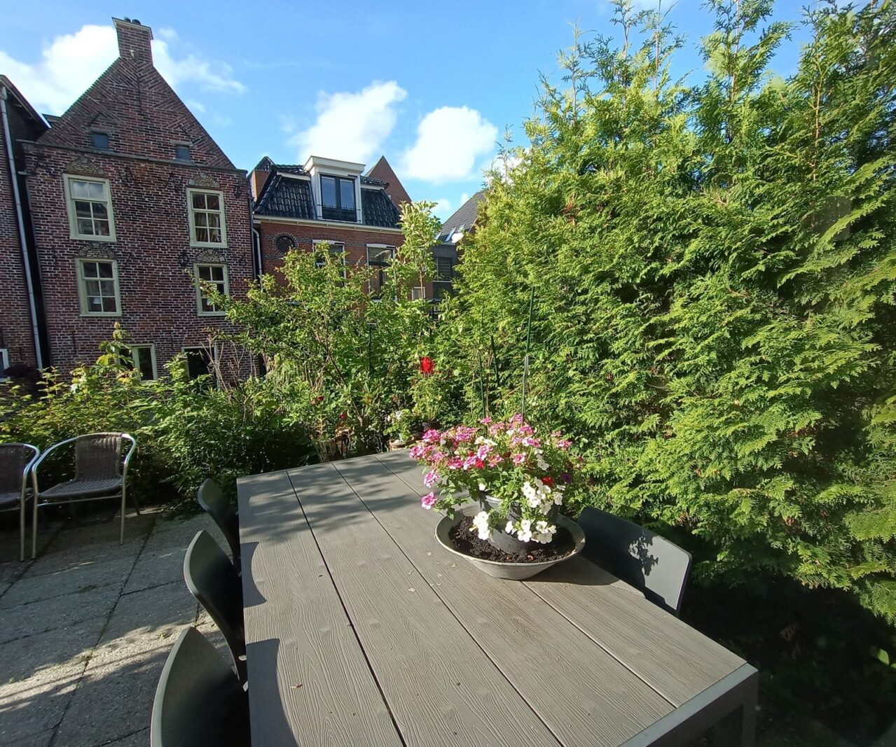 Dijkstraat 27