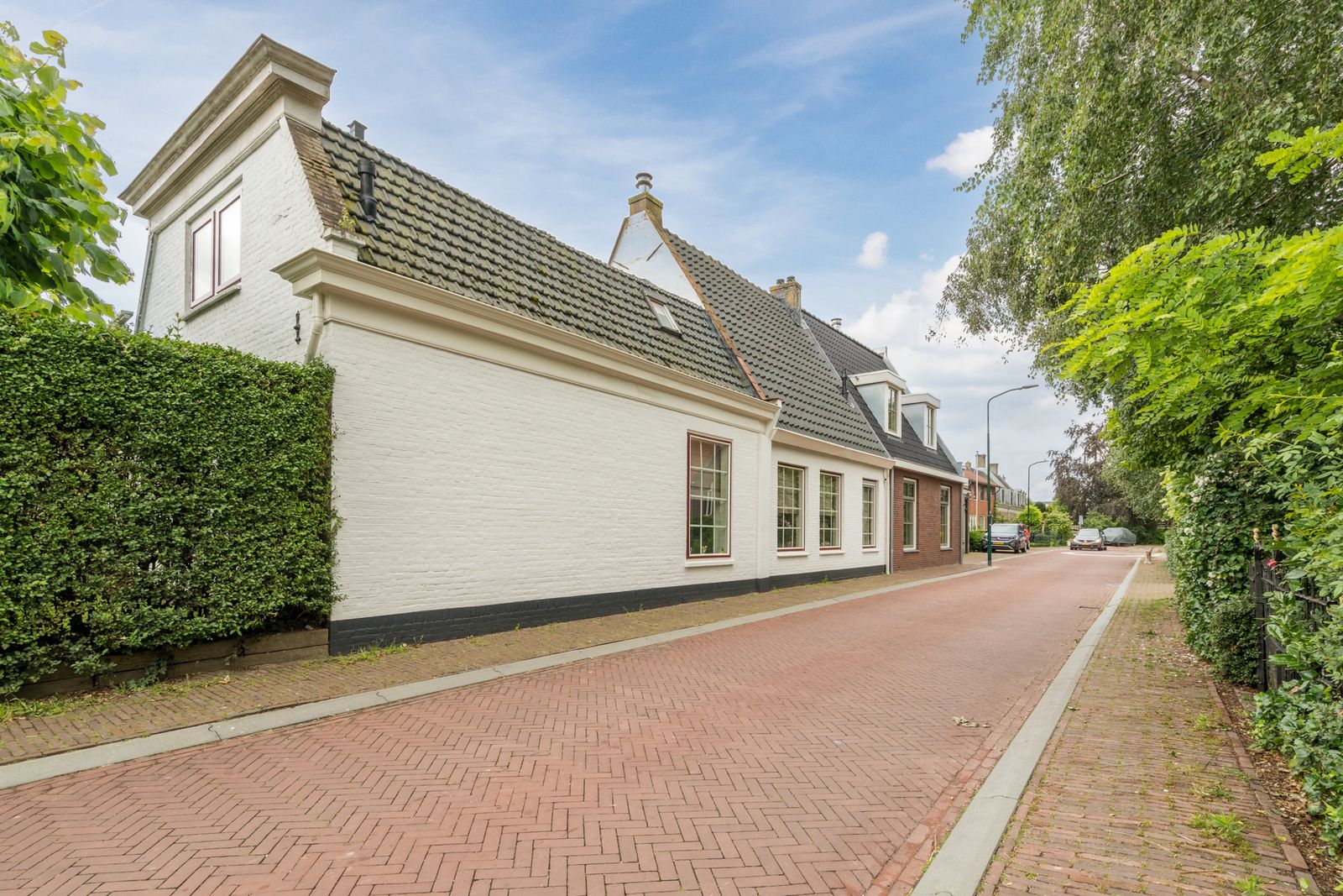 Dorpsstraat 44