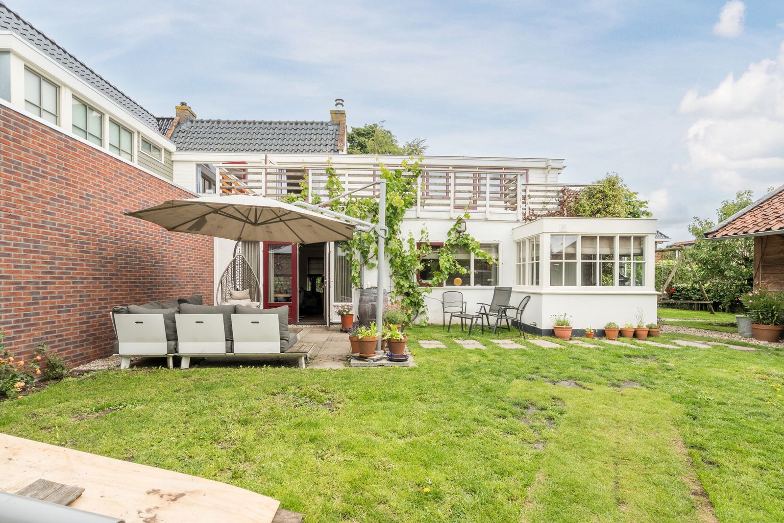 Dorpsstraat 44