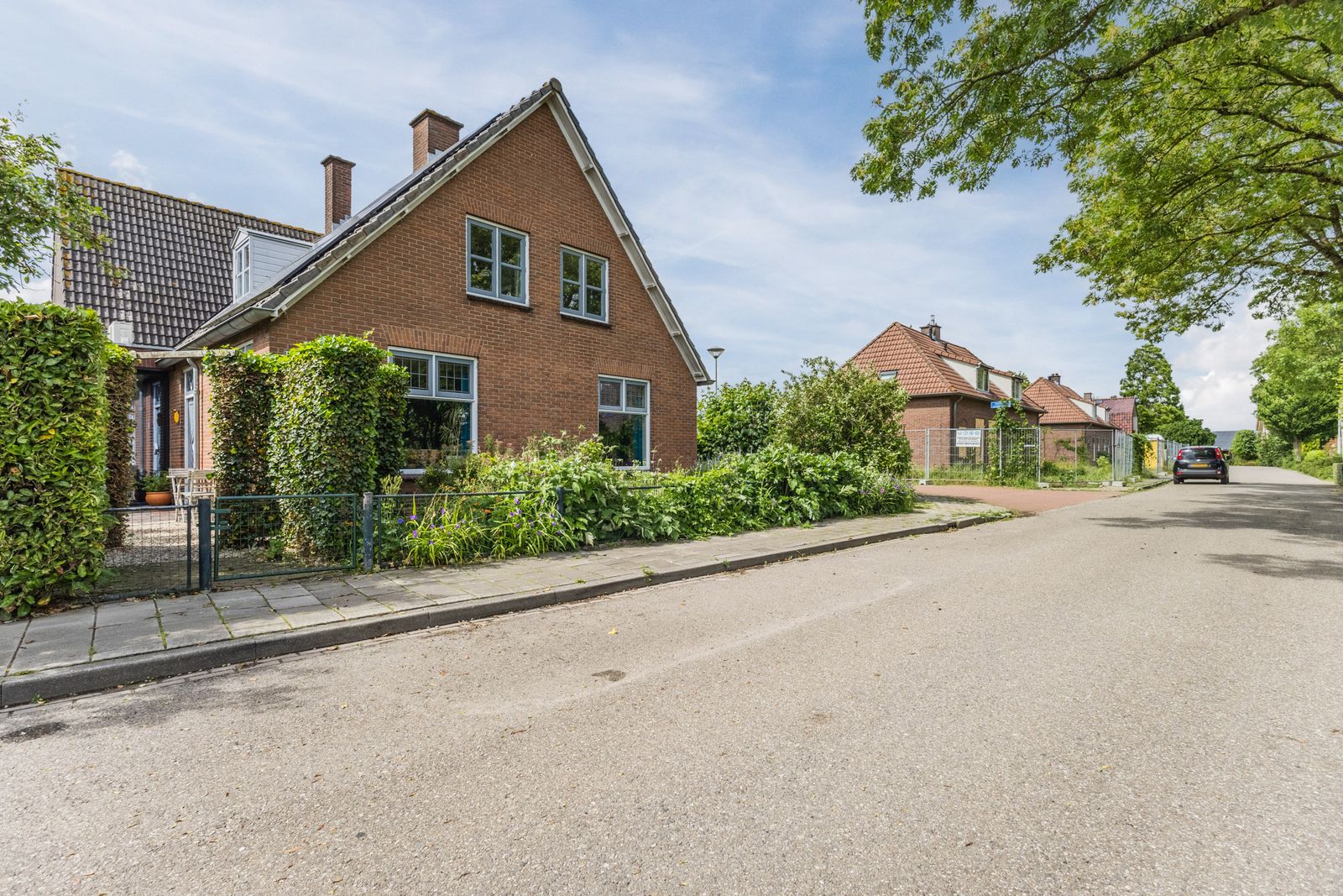 Kerkstraat 32