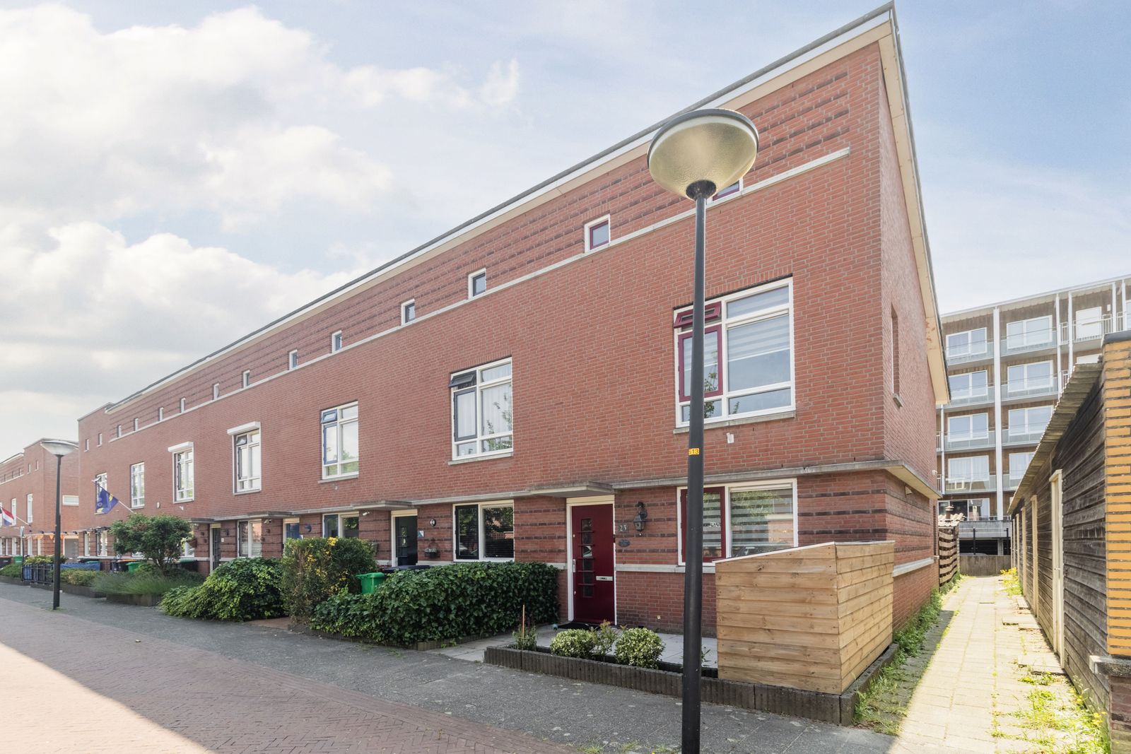 Warschaustraat 23