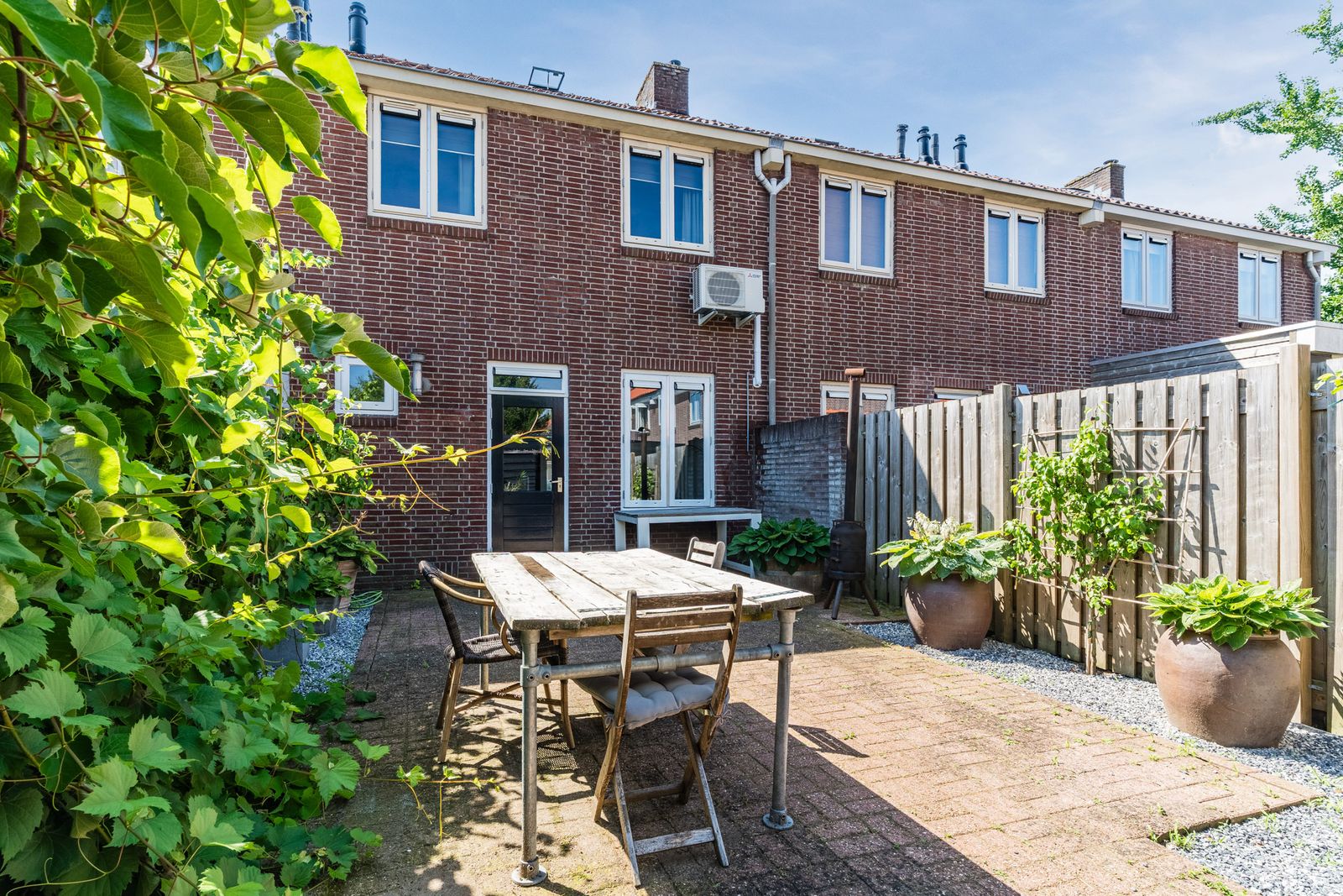 Burgemeester Ploegmakerslaan 61