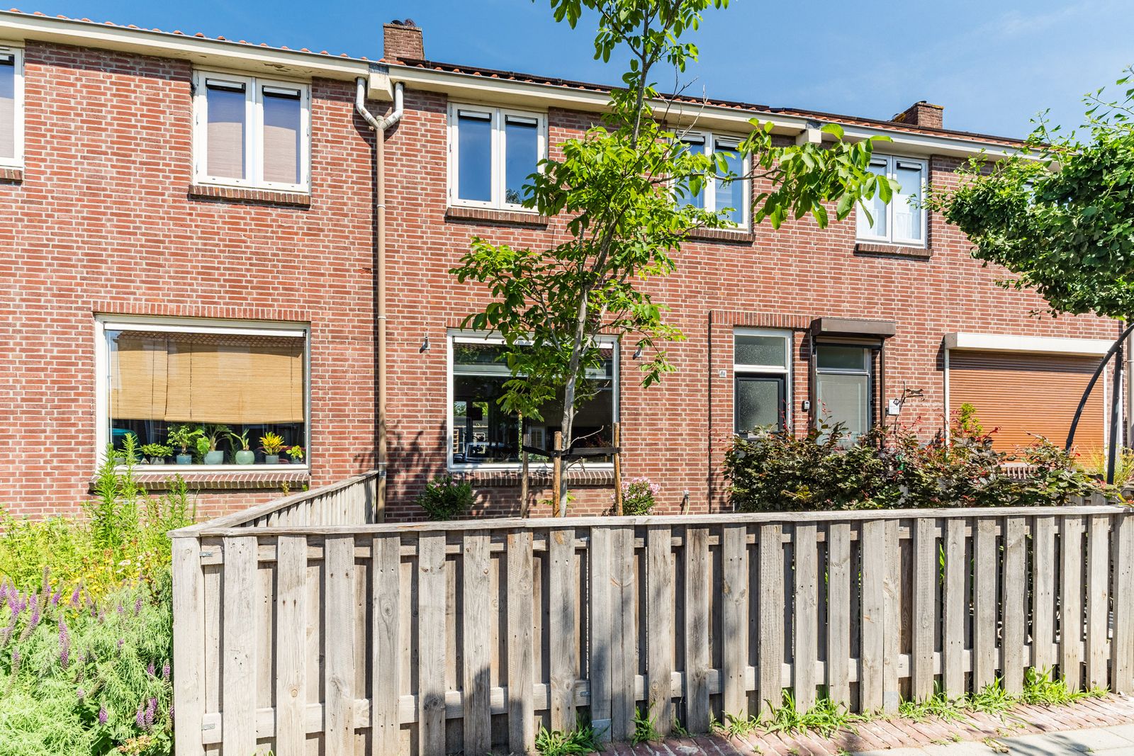Burgemeester Ploegmakerslaan 61