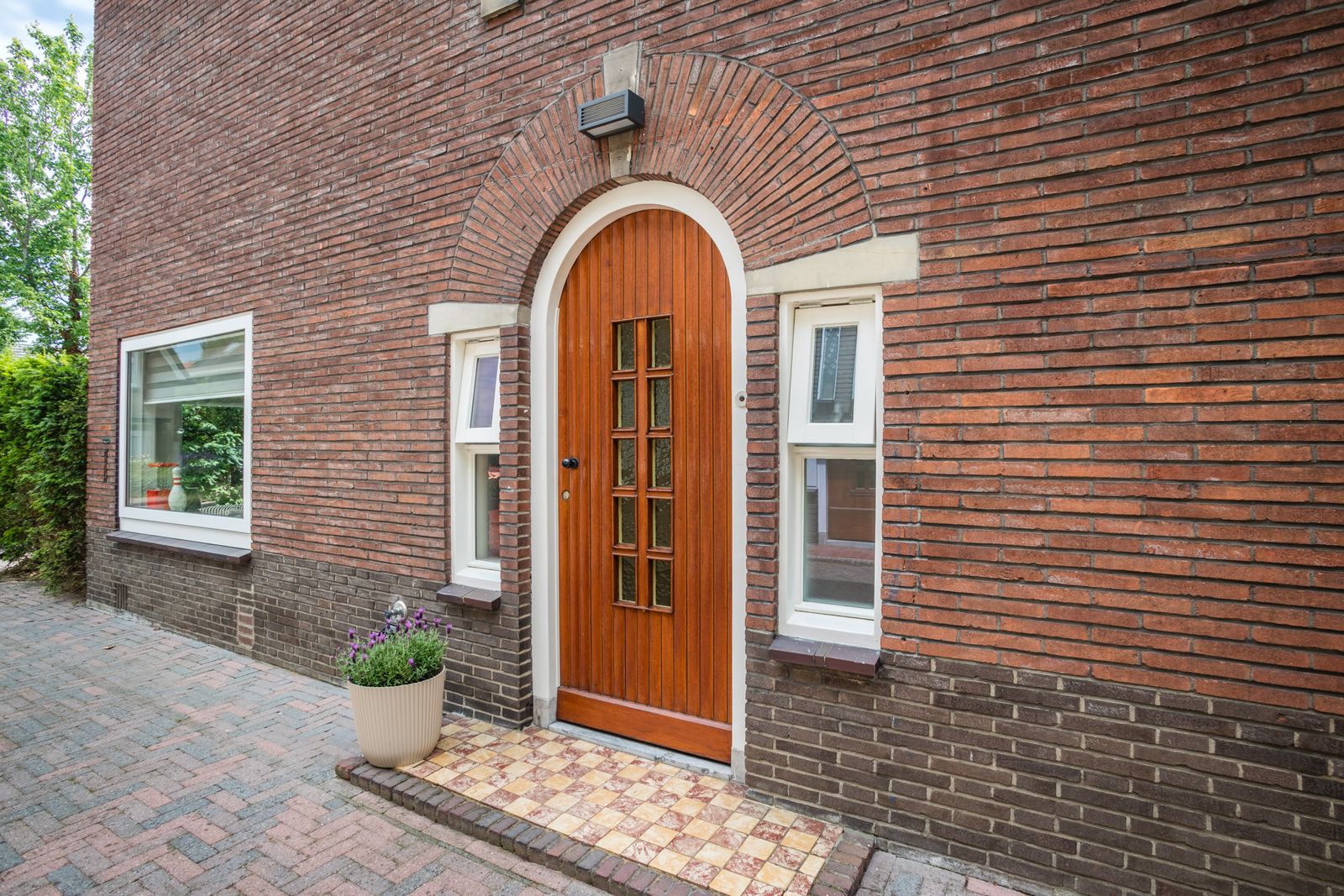 Burgemeester Tenkinkstraat 28