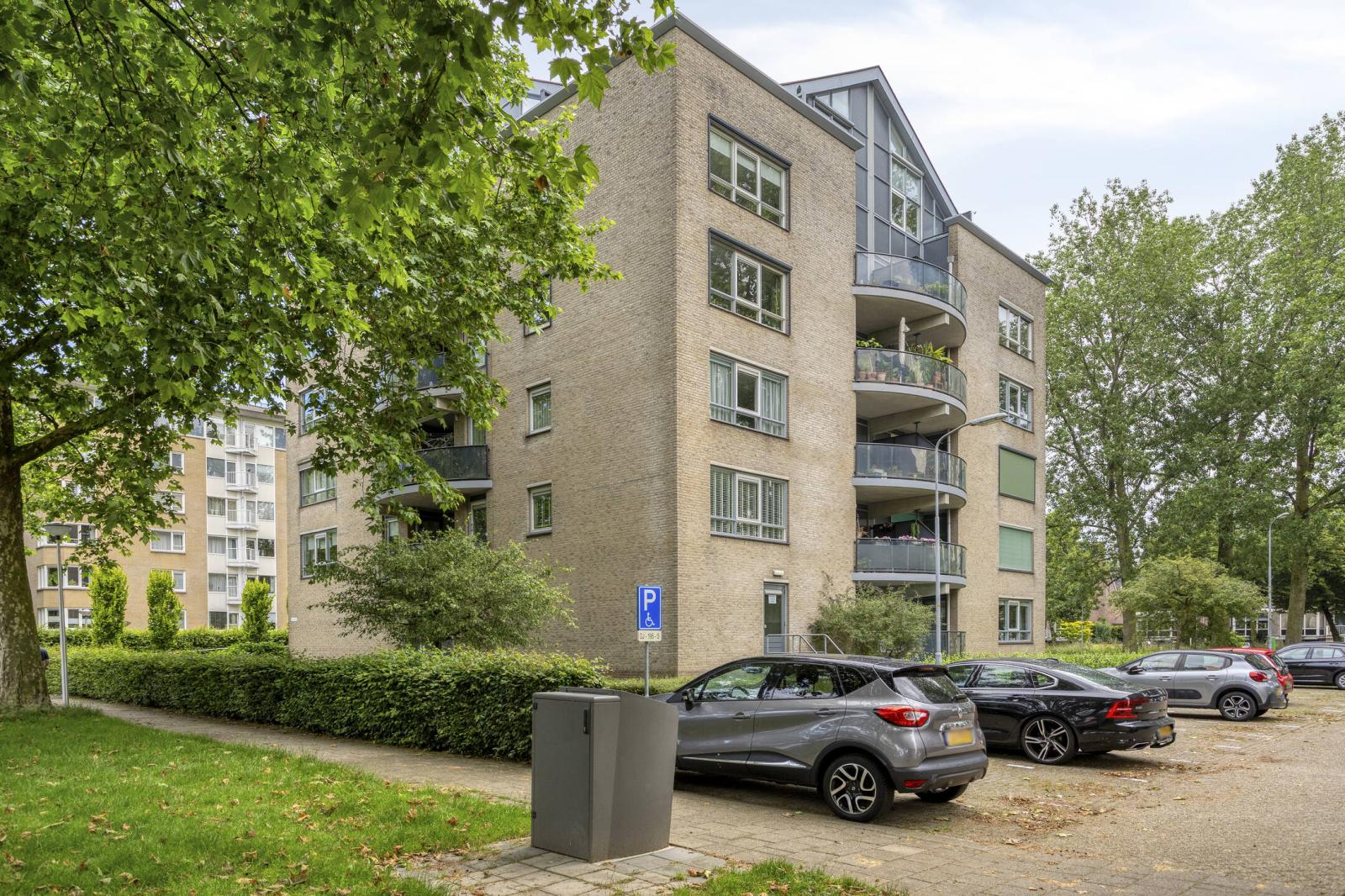 De Gaullesingel 153
