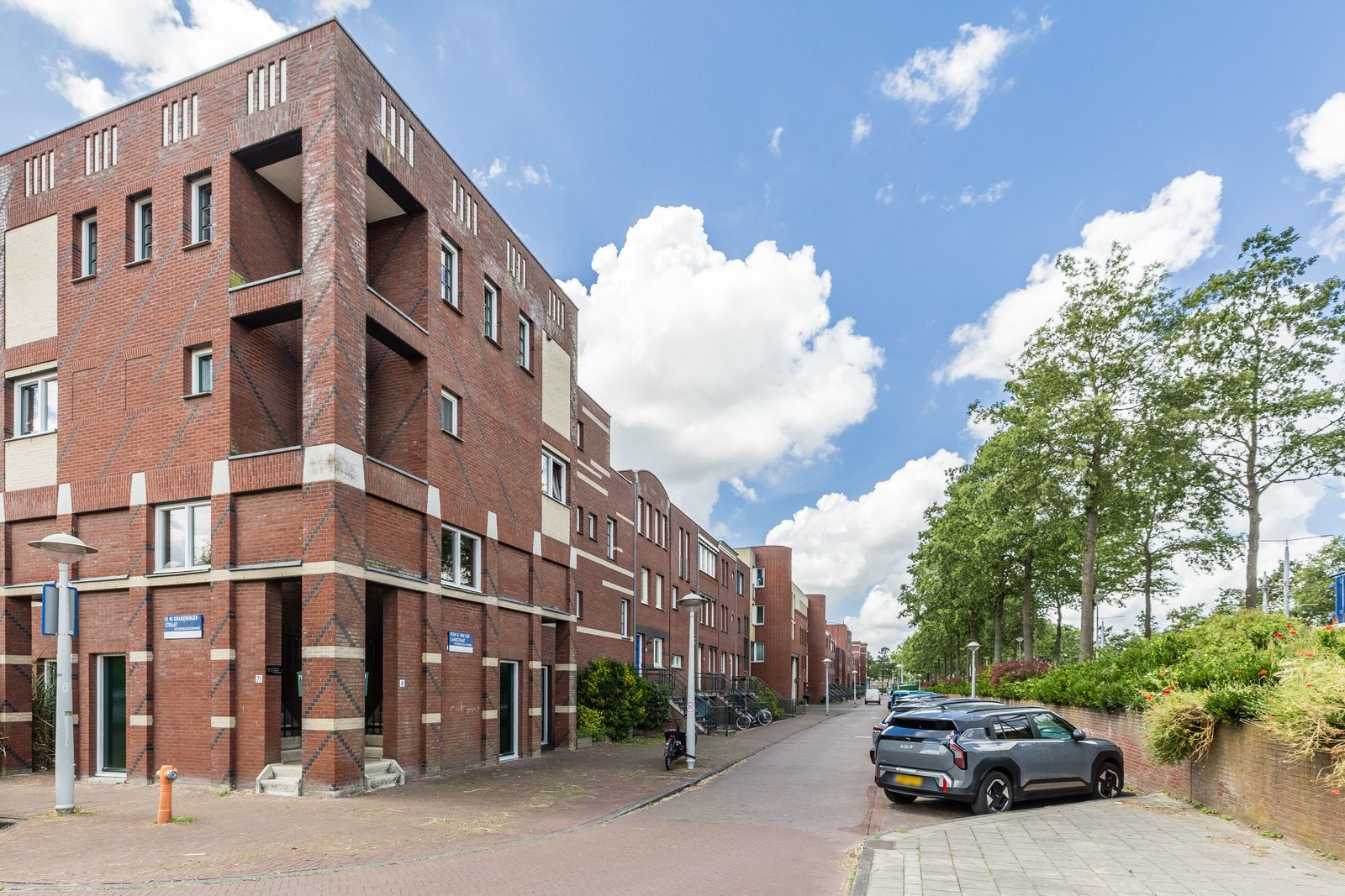 Dom H. van der Laanstraat 8
