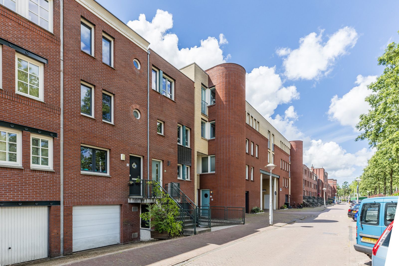 Dom H. van der Laanstraat 8