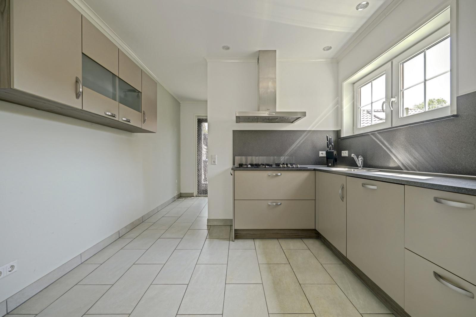 Deltastraat 11