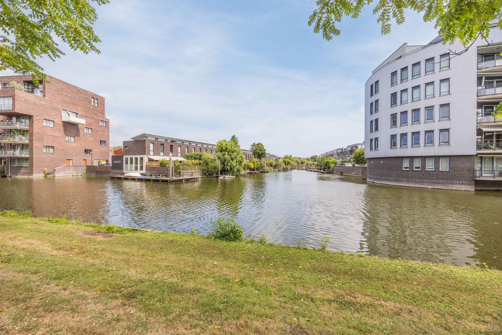 Praagsingel 239