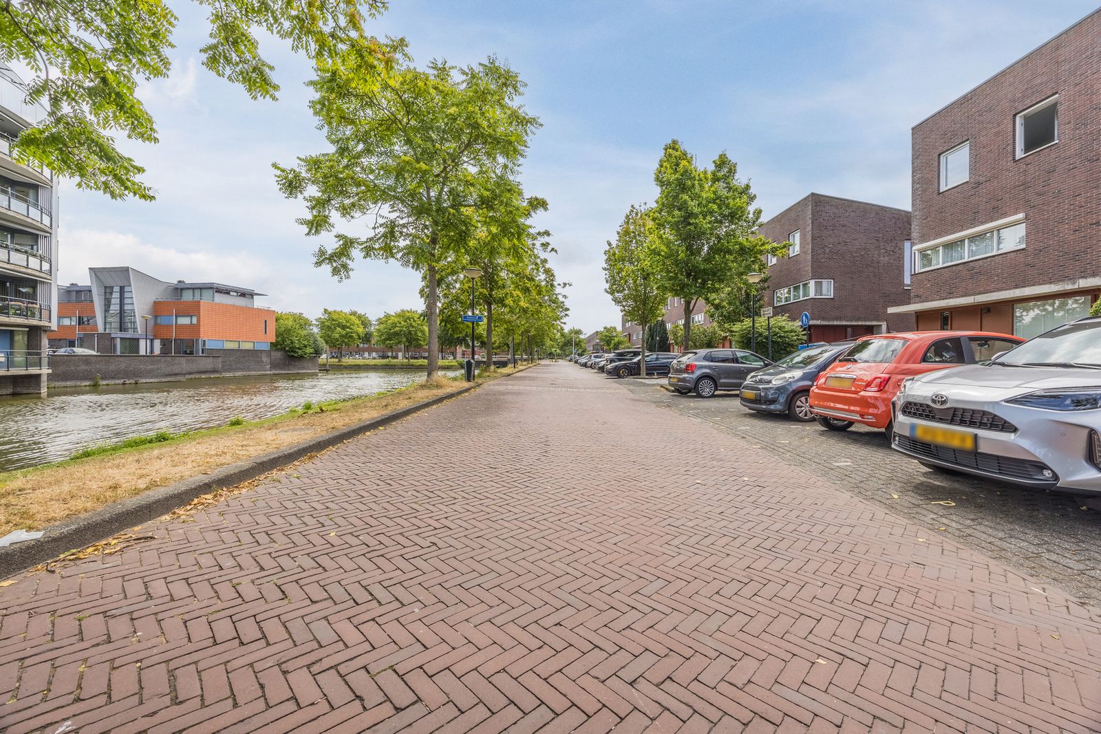 Praagsingel 239