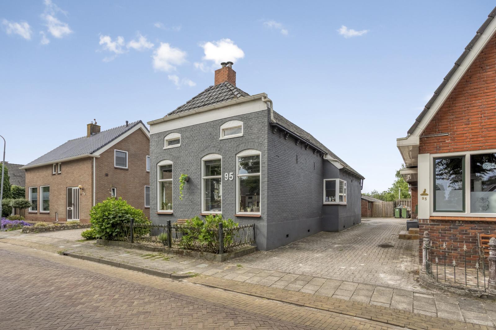 H.J. Kniggekade 95