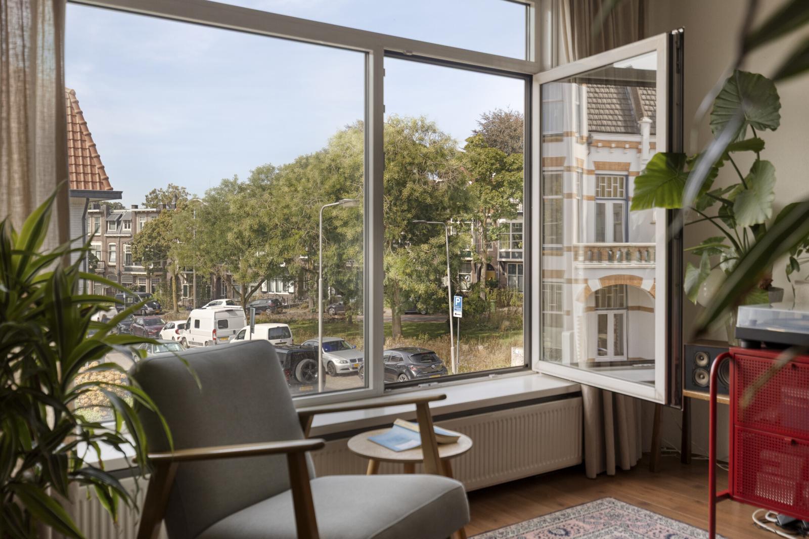 De Wetstraat 18-2