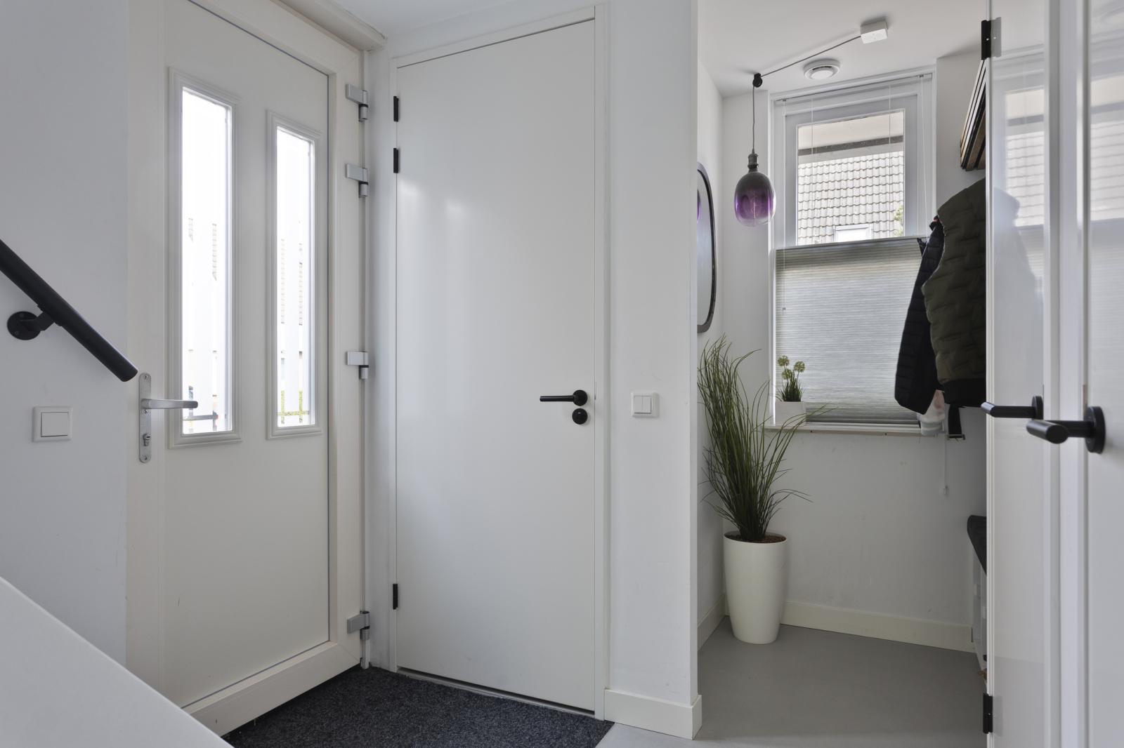 Schoener 42 47