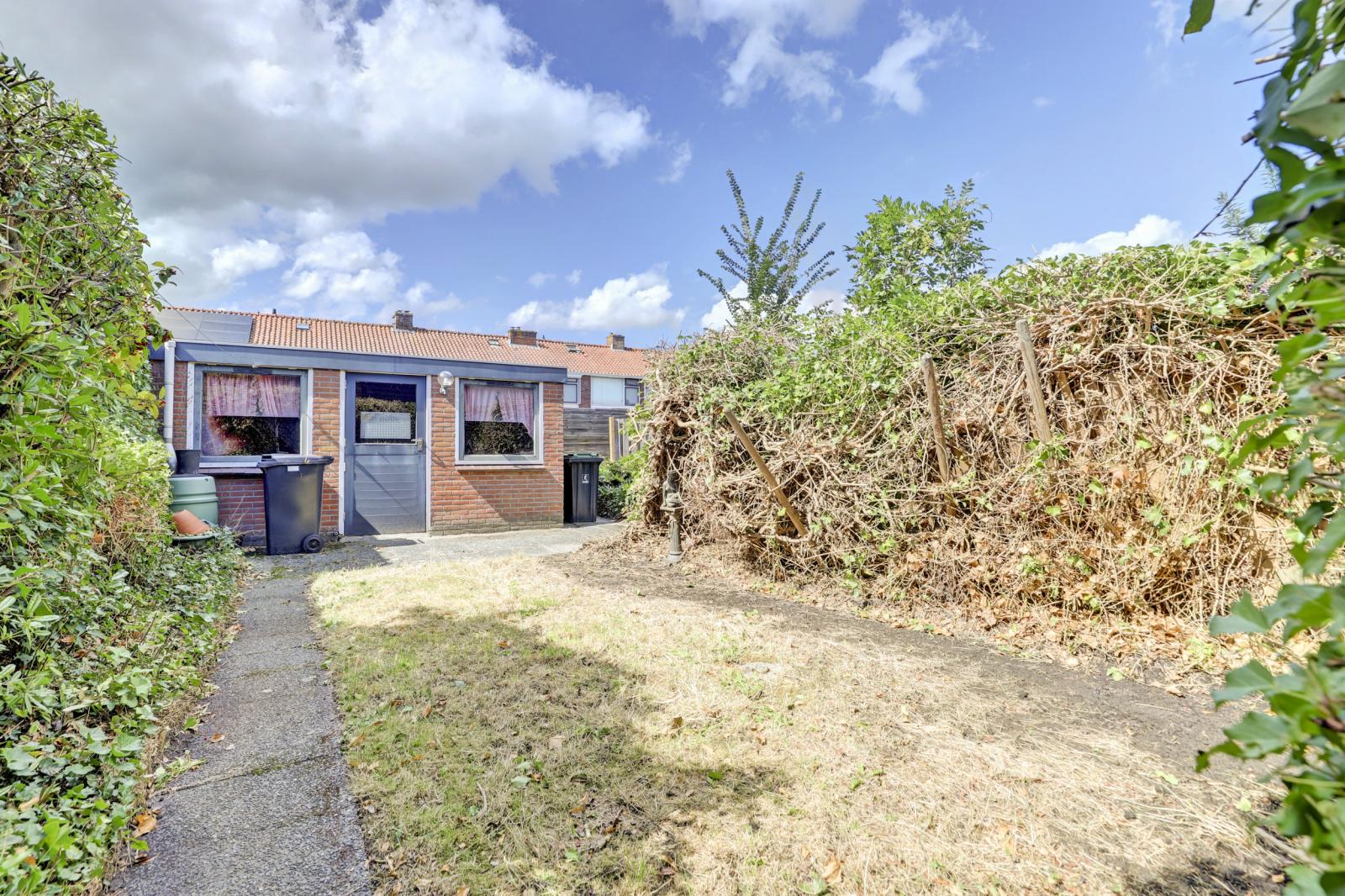 Perestraat 21