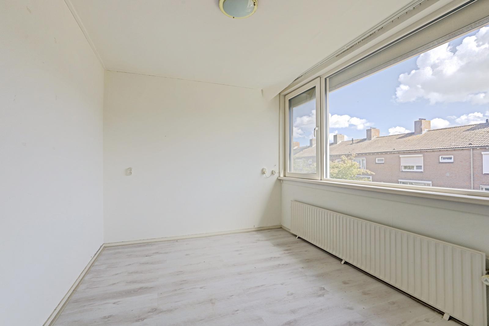 Perestraat 21