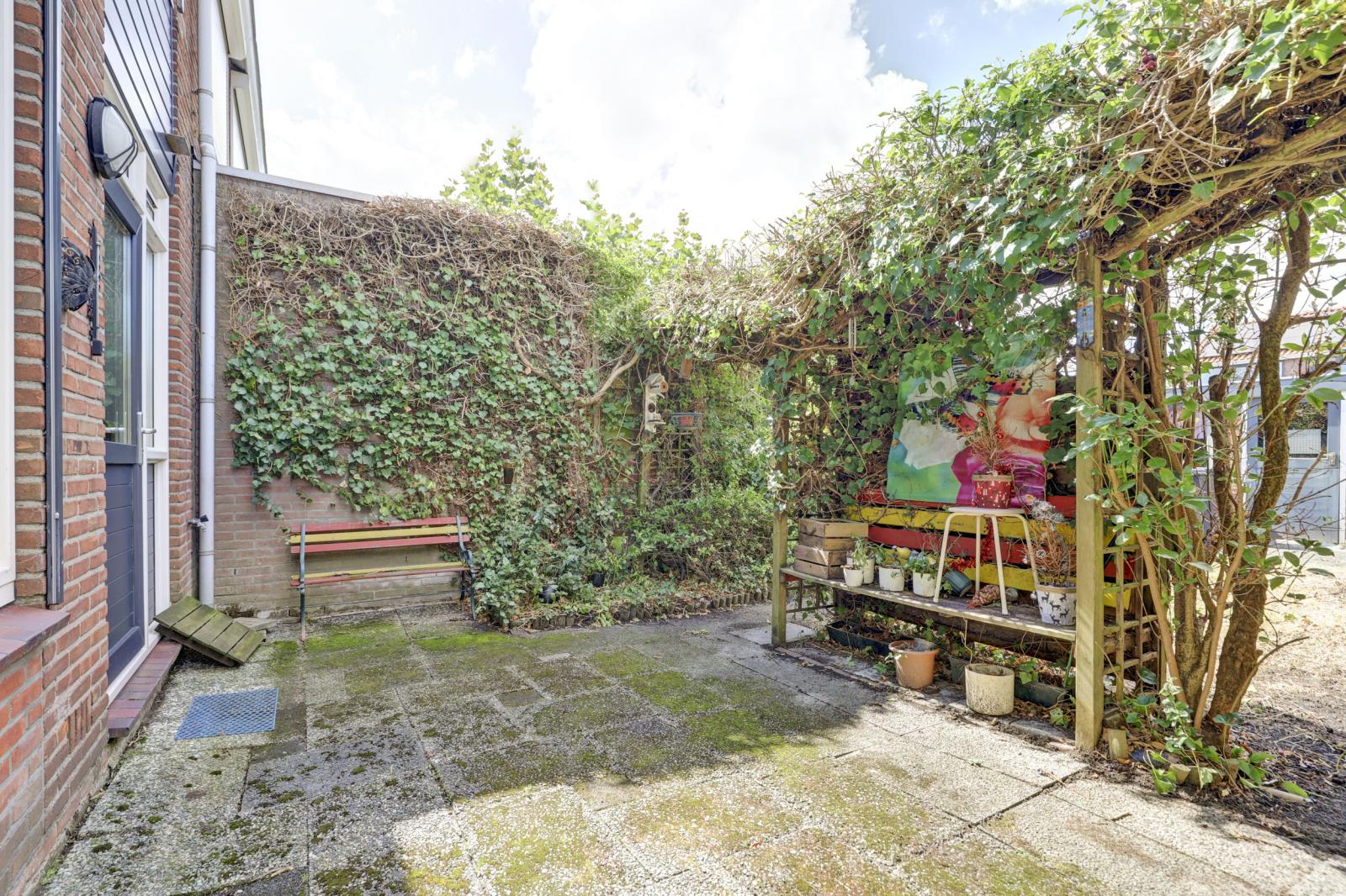 Perestraat 21
