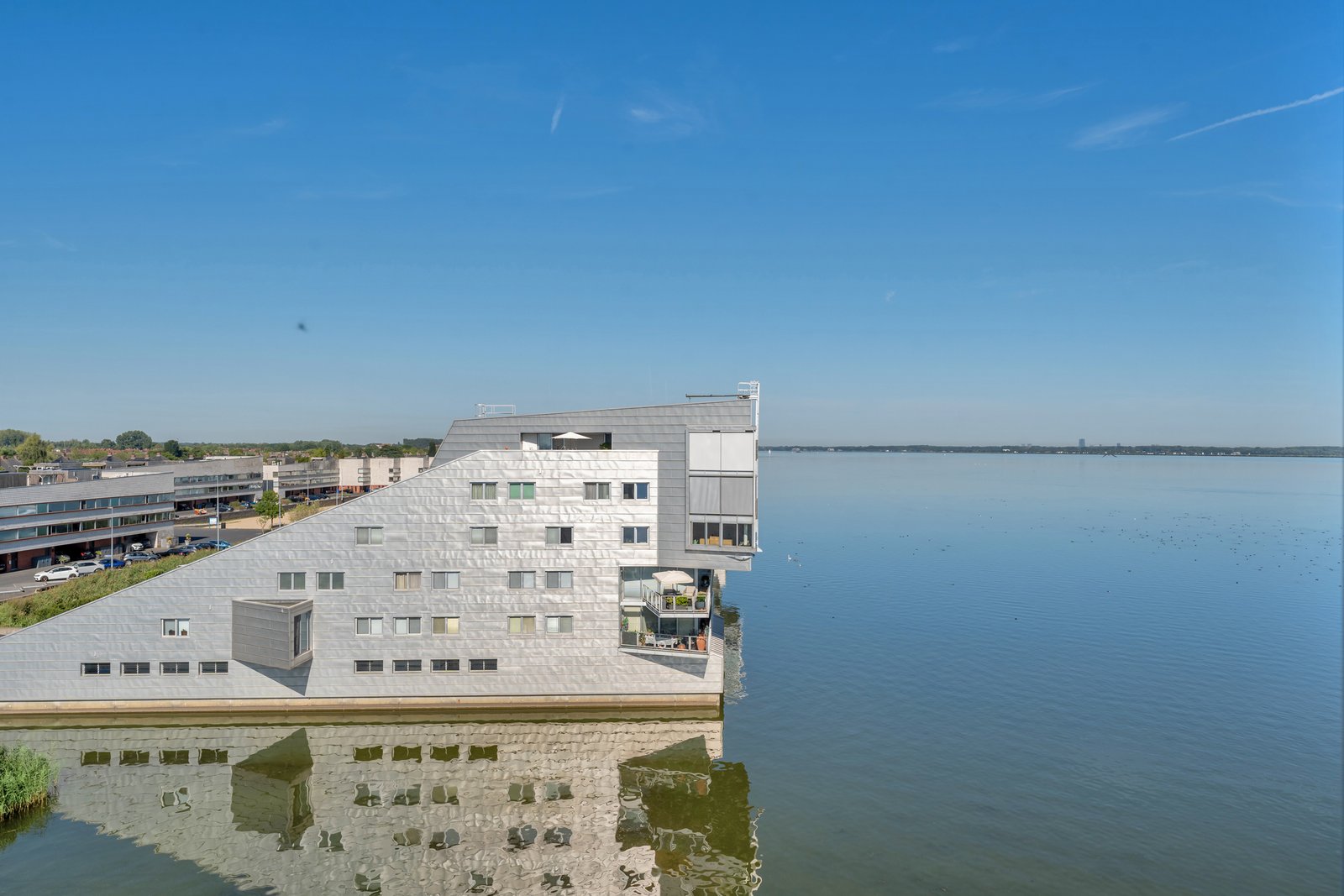 Gooimeerpromenade 85