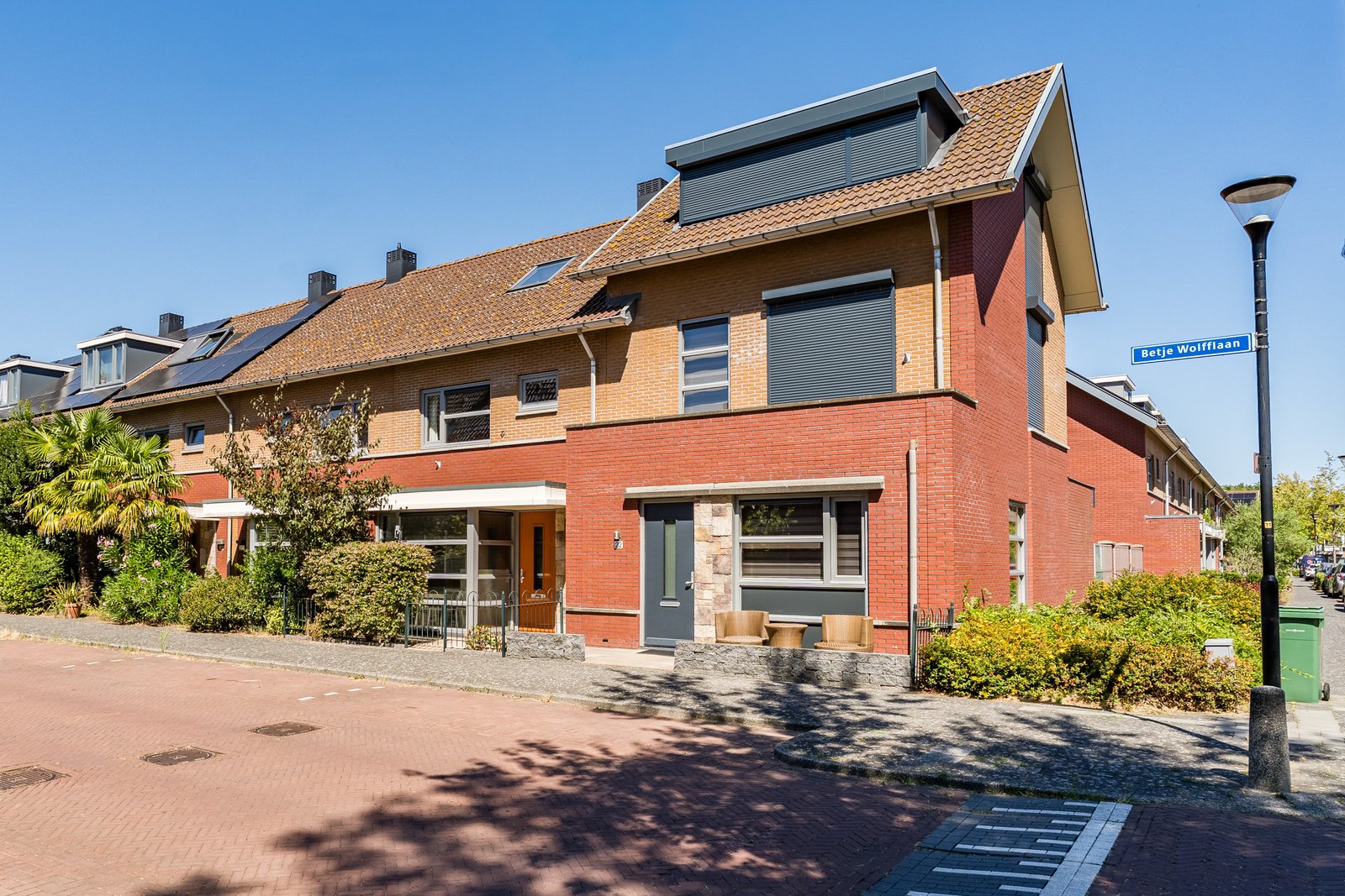 Betje Wolfflaan 24
