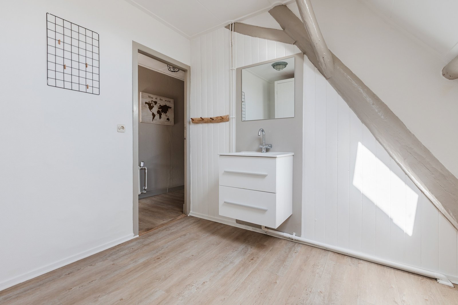 Boveneindsestraat 14