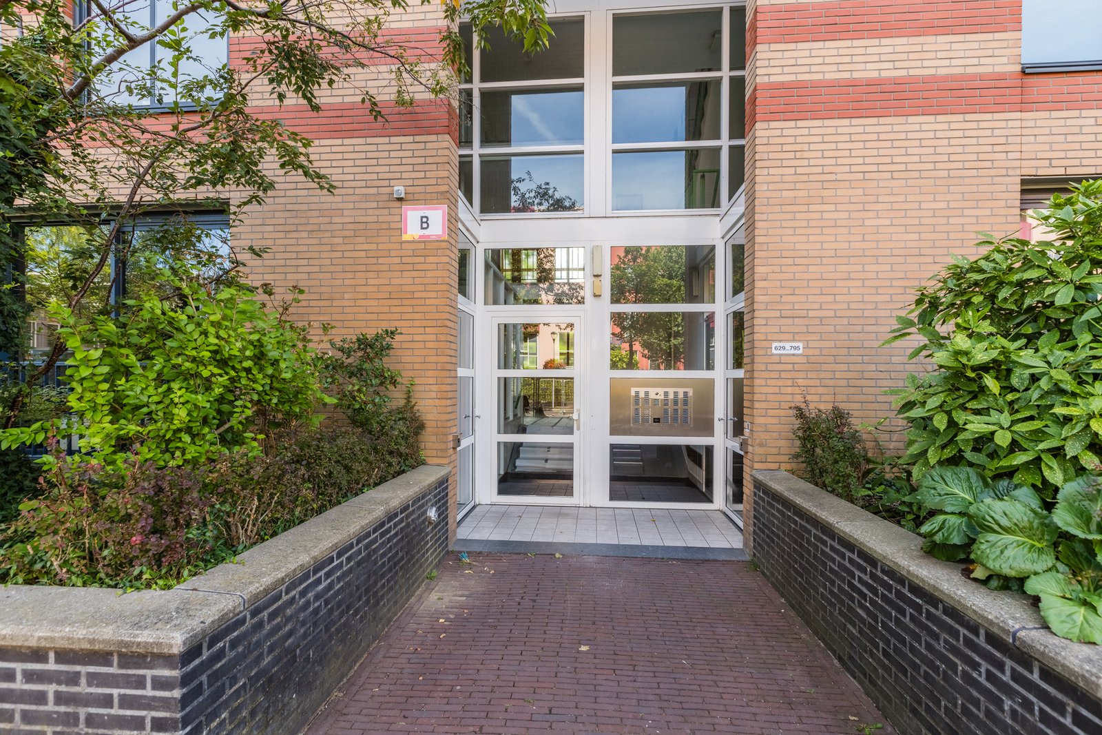 Arthur van Schendelstraat 635