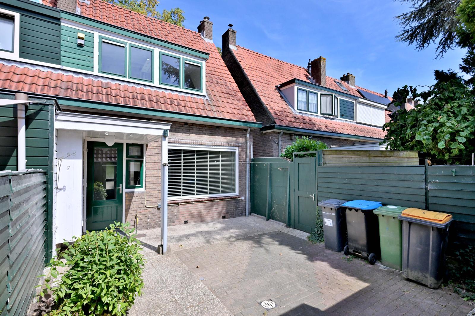 Tjoenerstraat 8