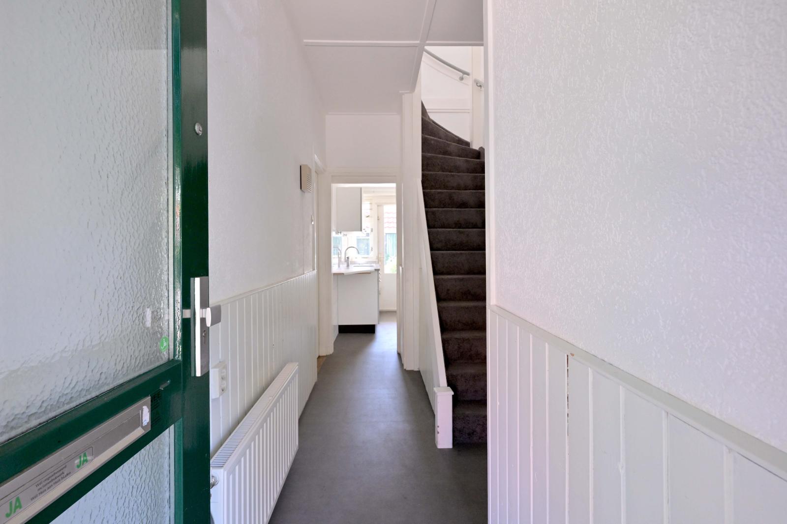 Tjoenerstraat 8