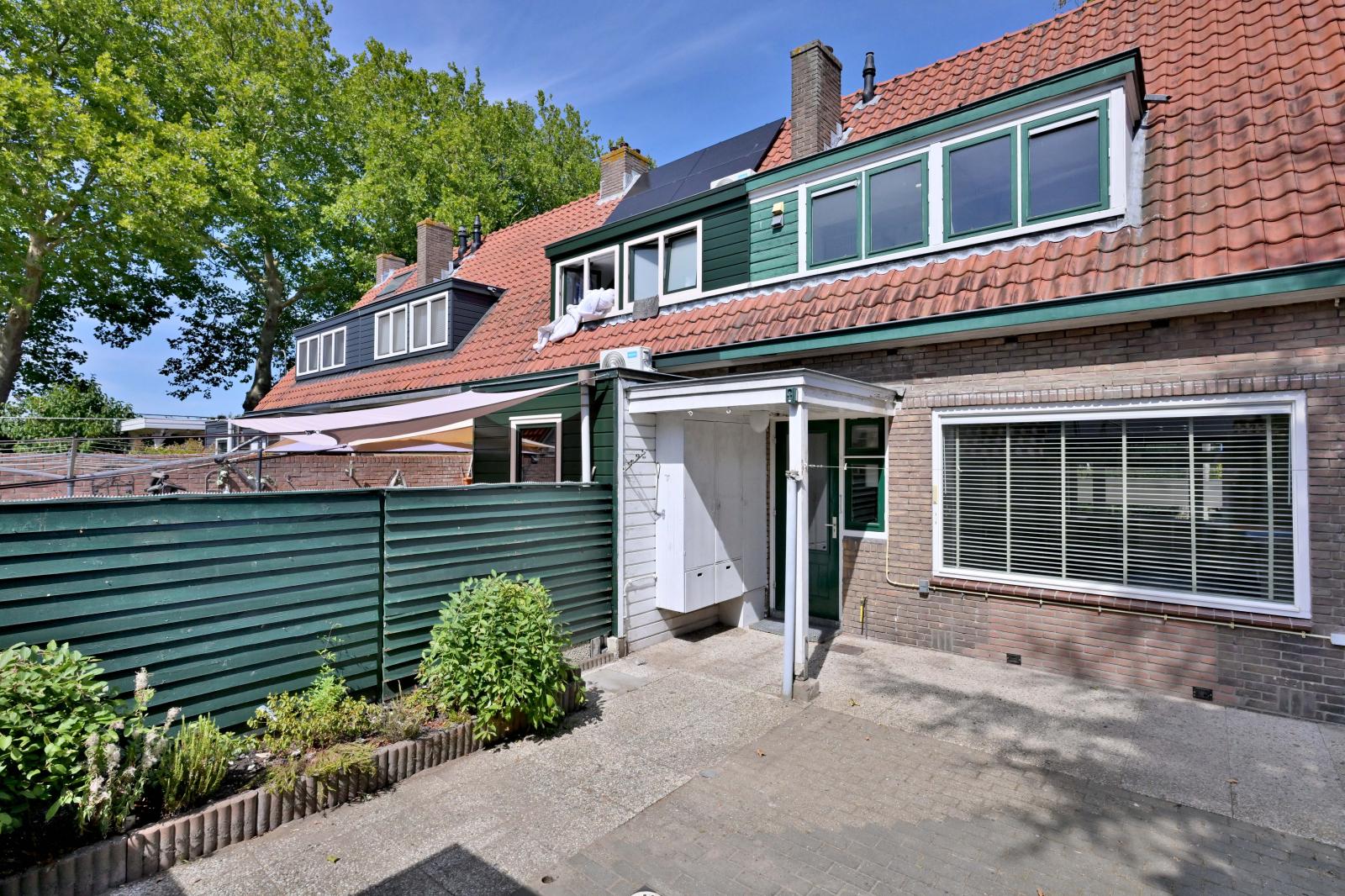 Tjoenerstraat 8