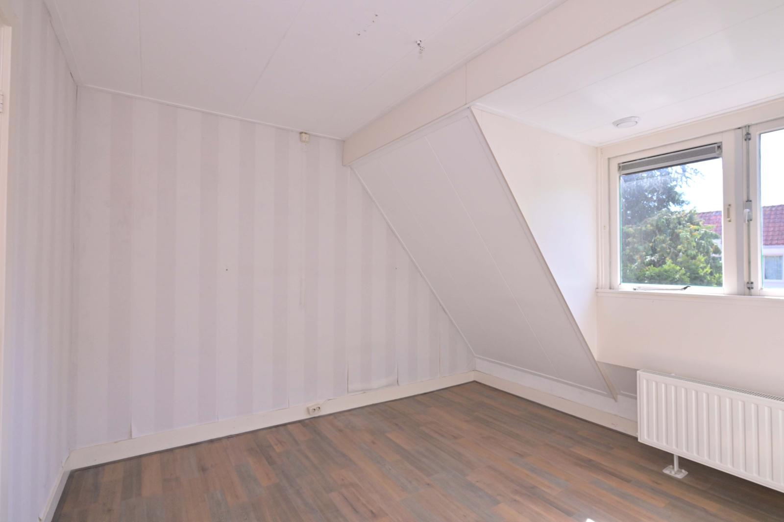 Tjoenerstraat 8