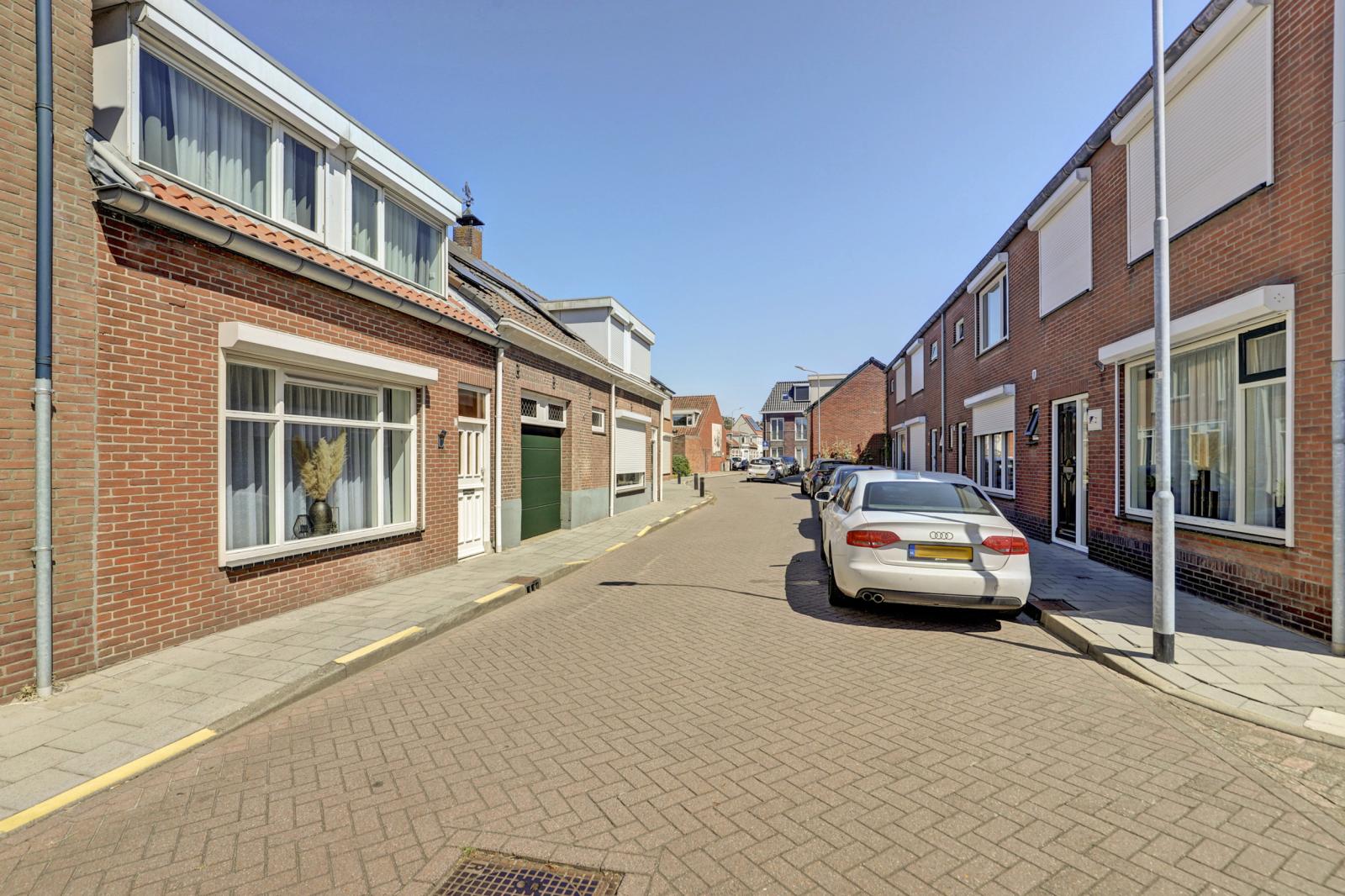 Lionstraat 10