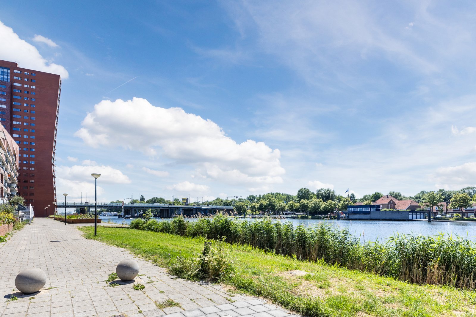 Zuiddijk 366