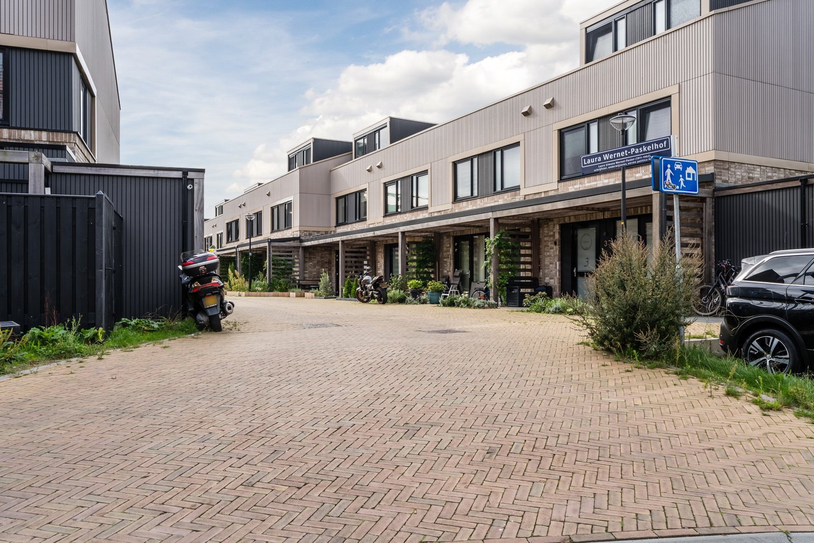 Laura Wernet-Paskelhof 6