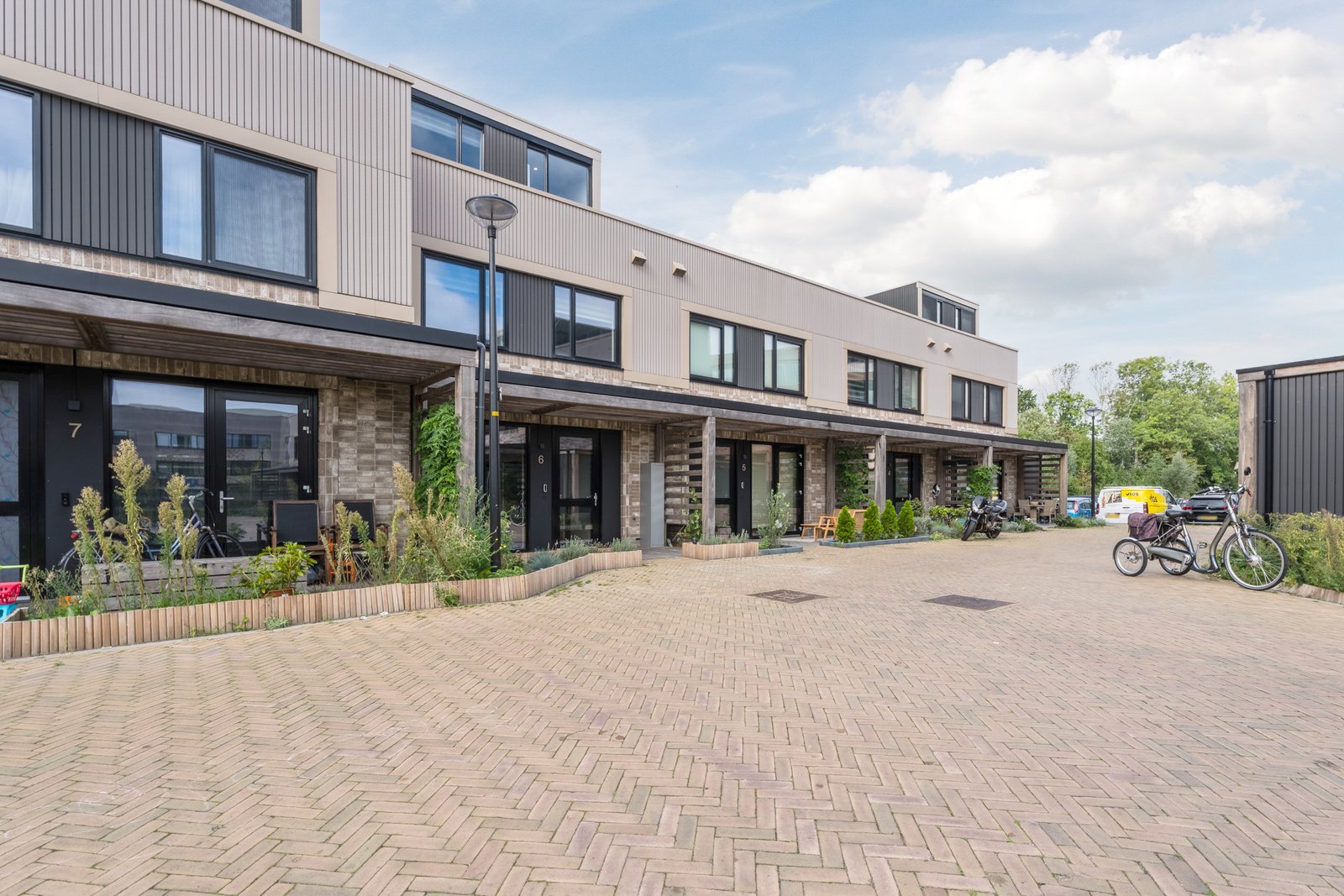 Laura Wernet-Paskelhof 6