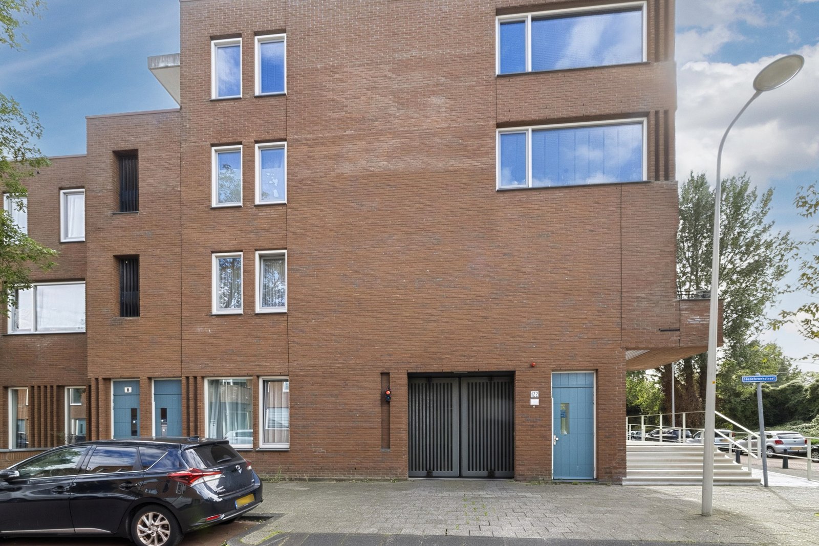 Van der Hoogenhof 9