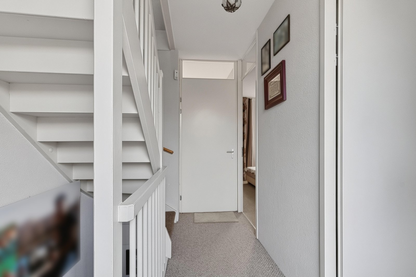 Van der Hoogenhof 9