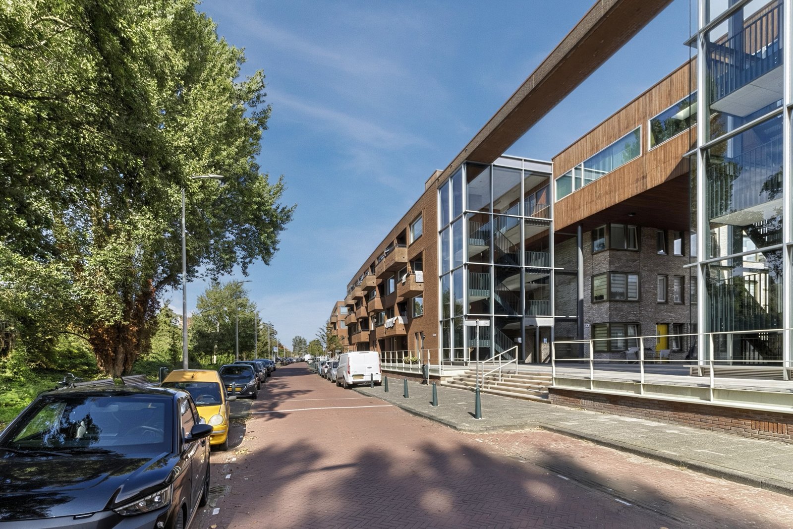Van der Hoogenhof 9