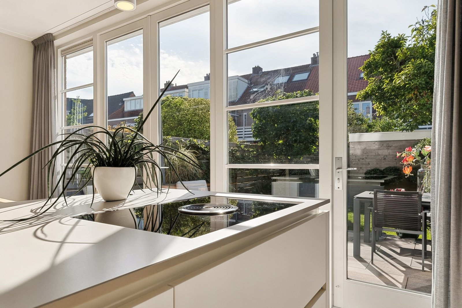 Maclaine Pontstraat 32