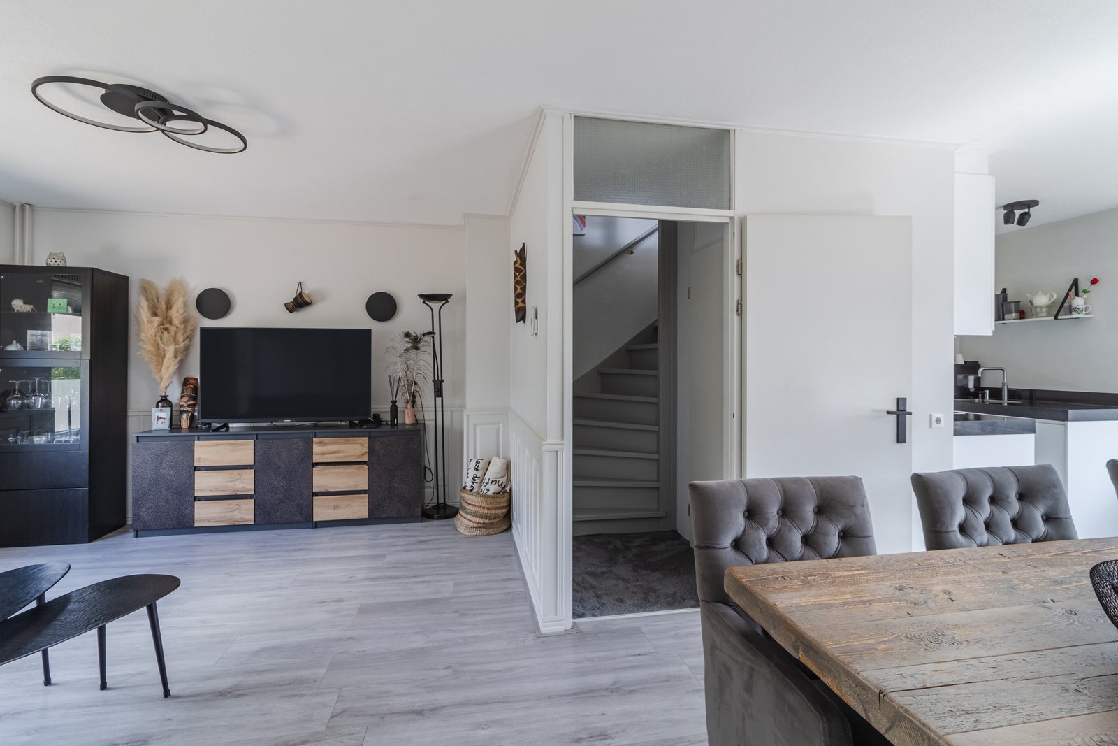 Van der Waalsstraat 1