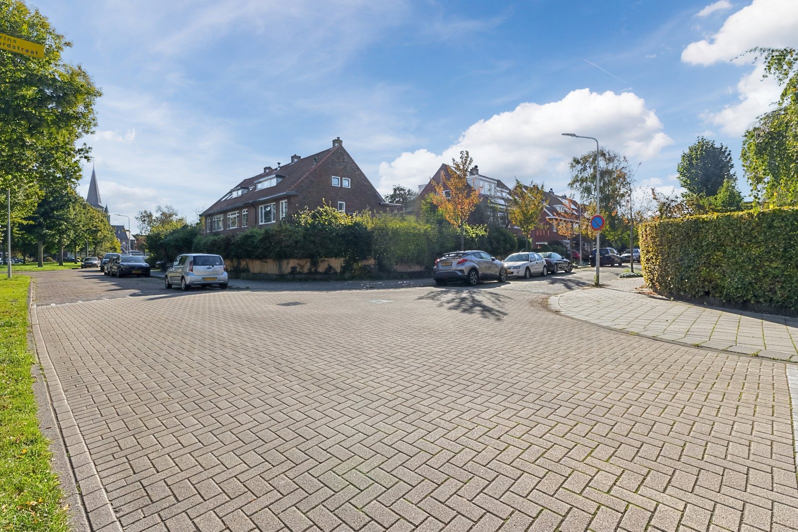 Prins Bernhardstraat 19